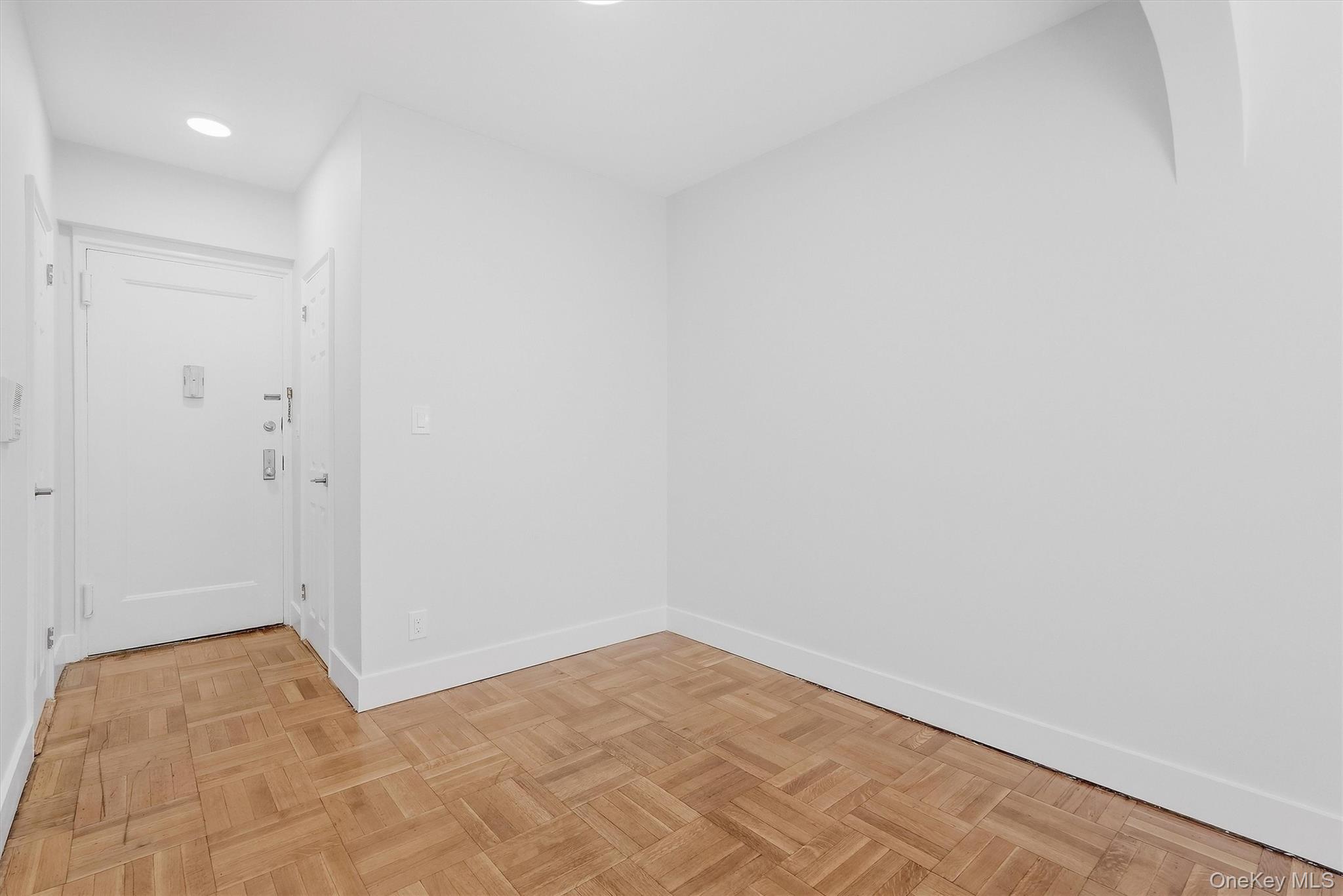220 Pelham Road 2c Property Photo 5