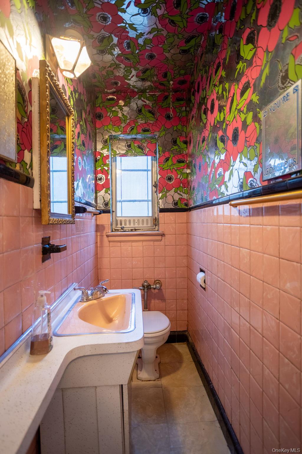82-41 215th Street Property Photo 7