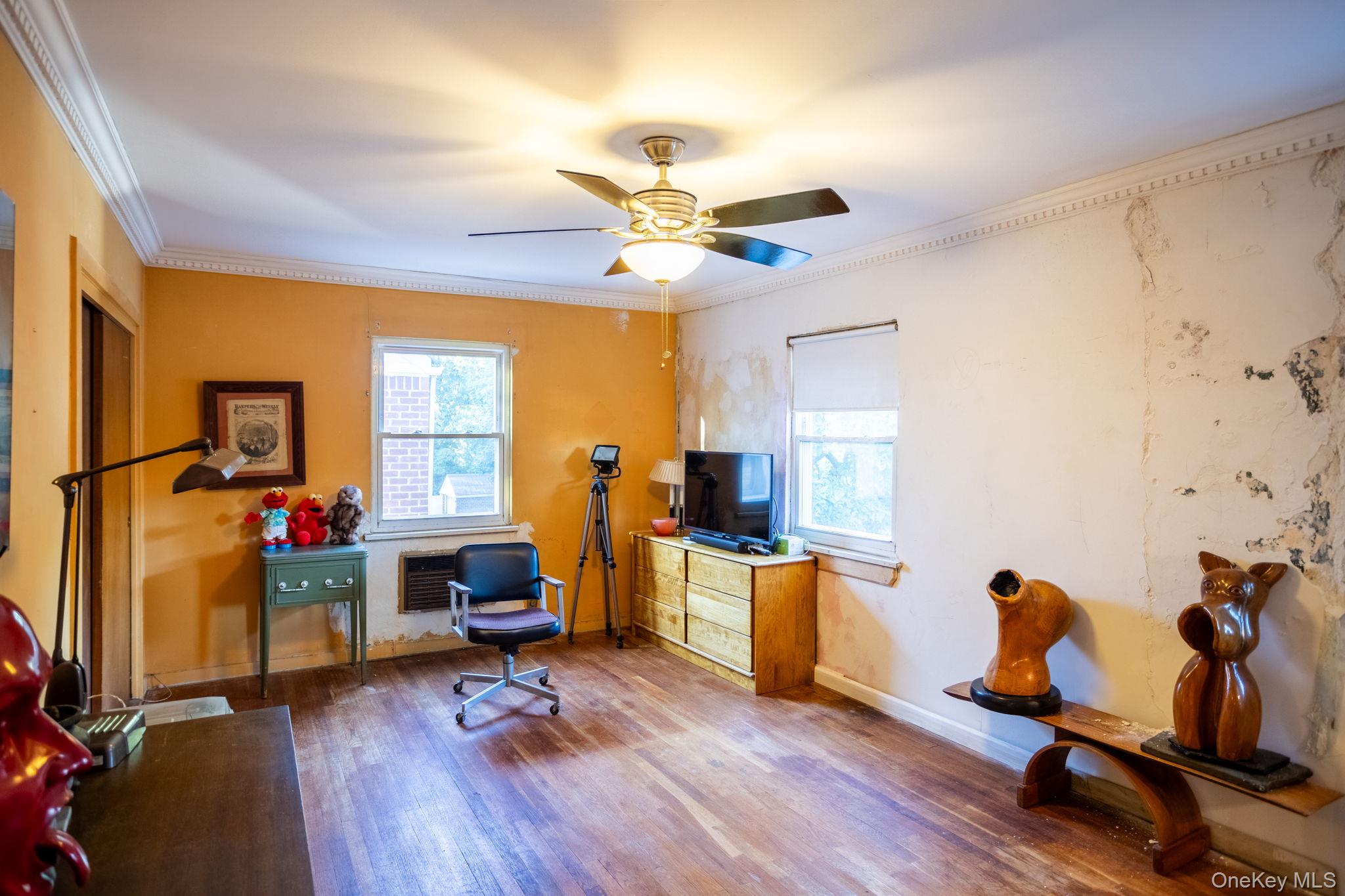 82-41 215th Street Property Photo 10