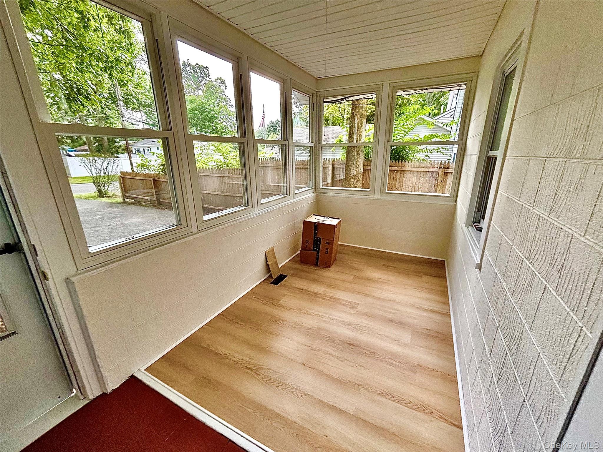 103 Maple Street Property Photo 5
