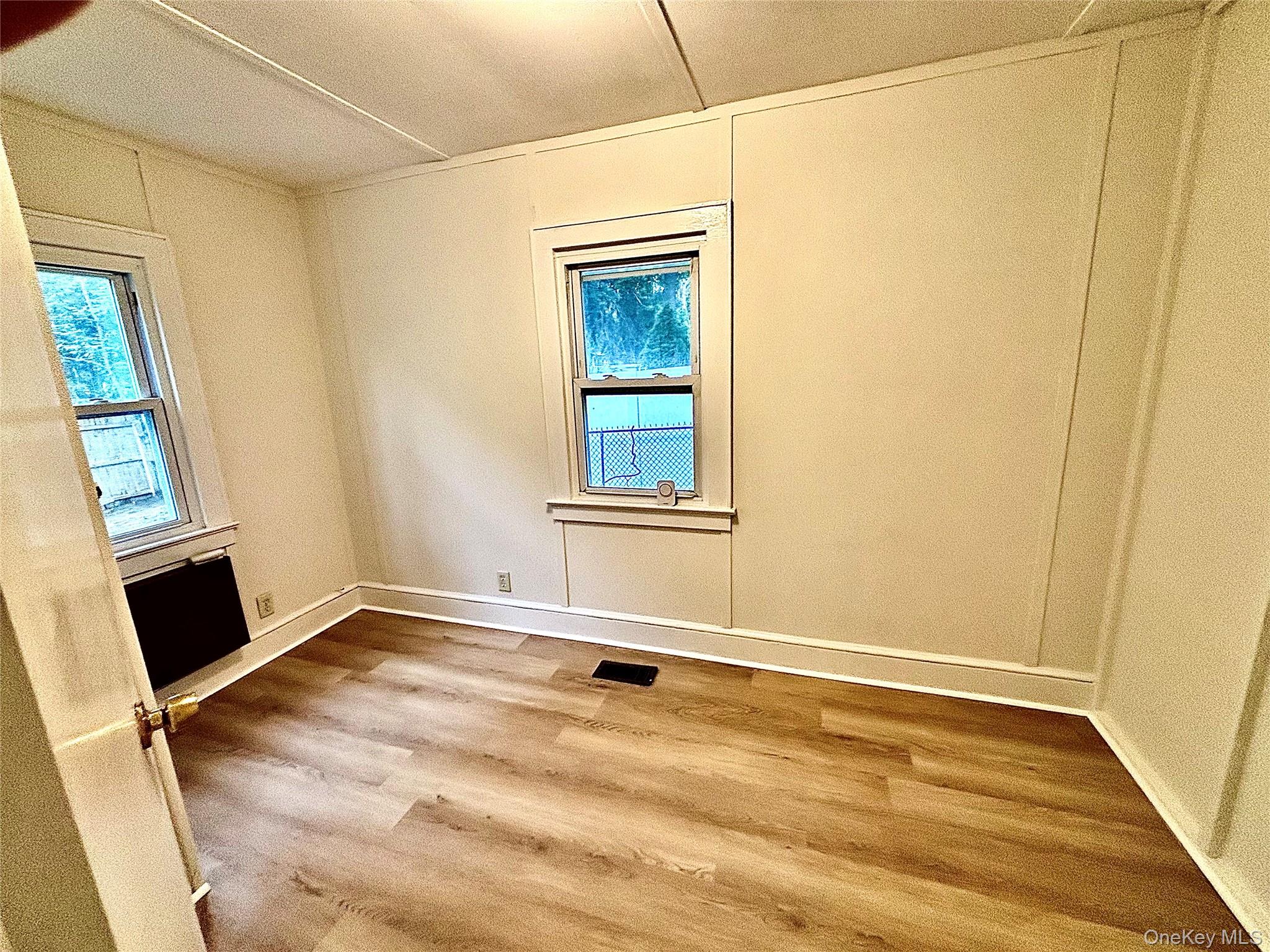 103 Maple Street Property Photo 8