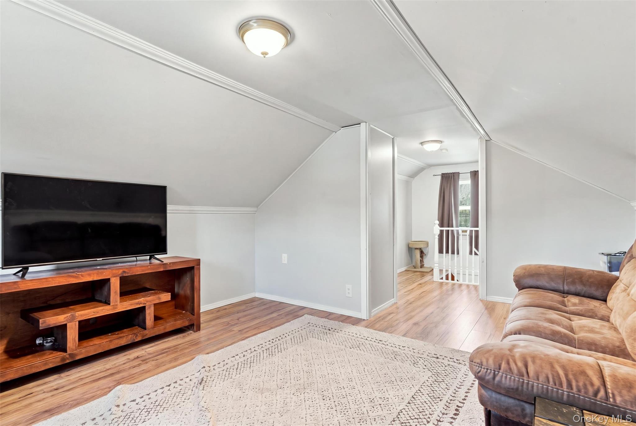 116 E Cedar Street Property Photo 17