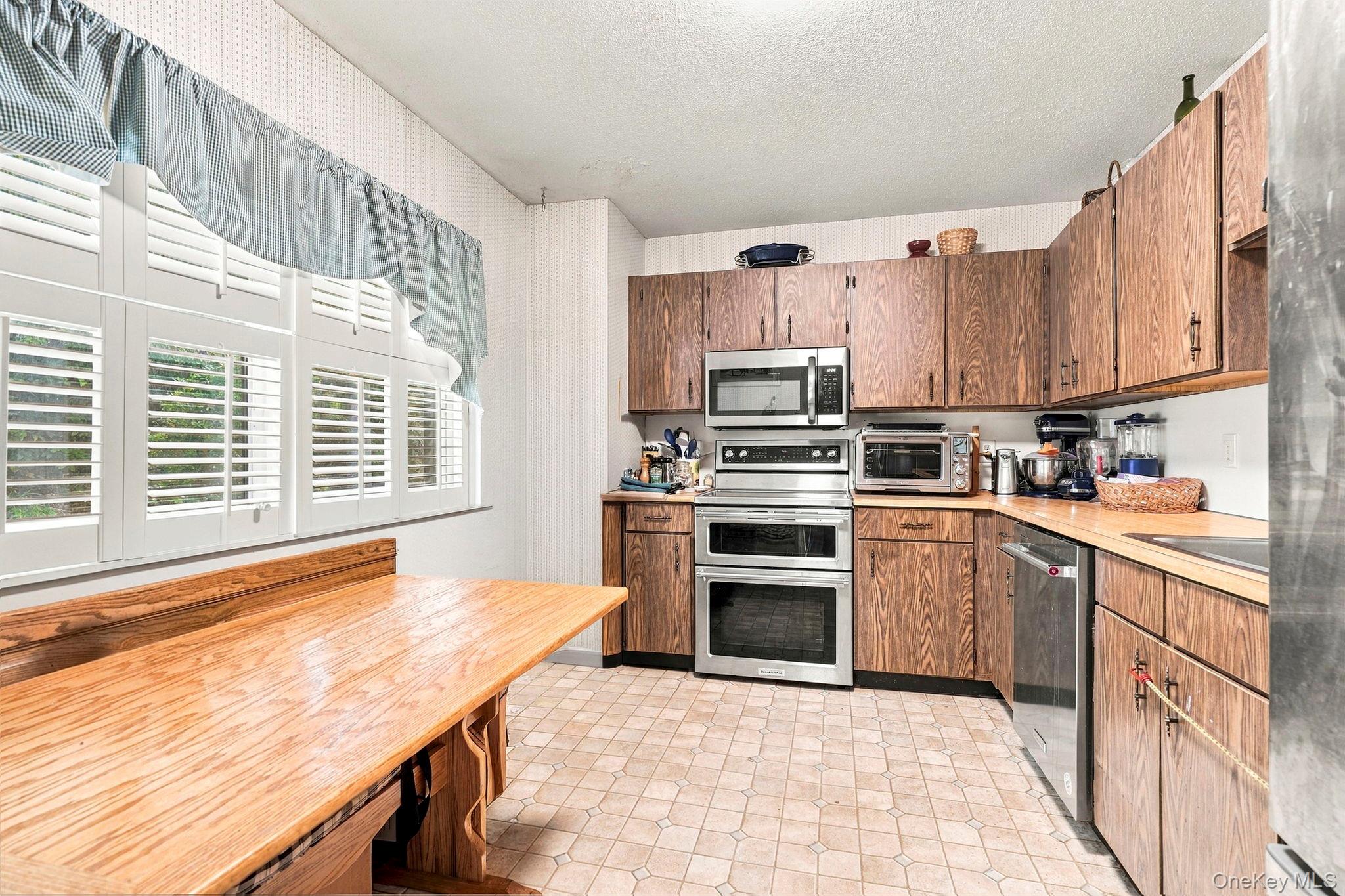 154 Heritage Hills B Property Photo 5