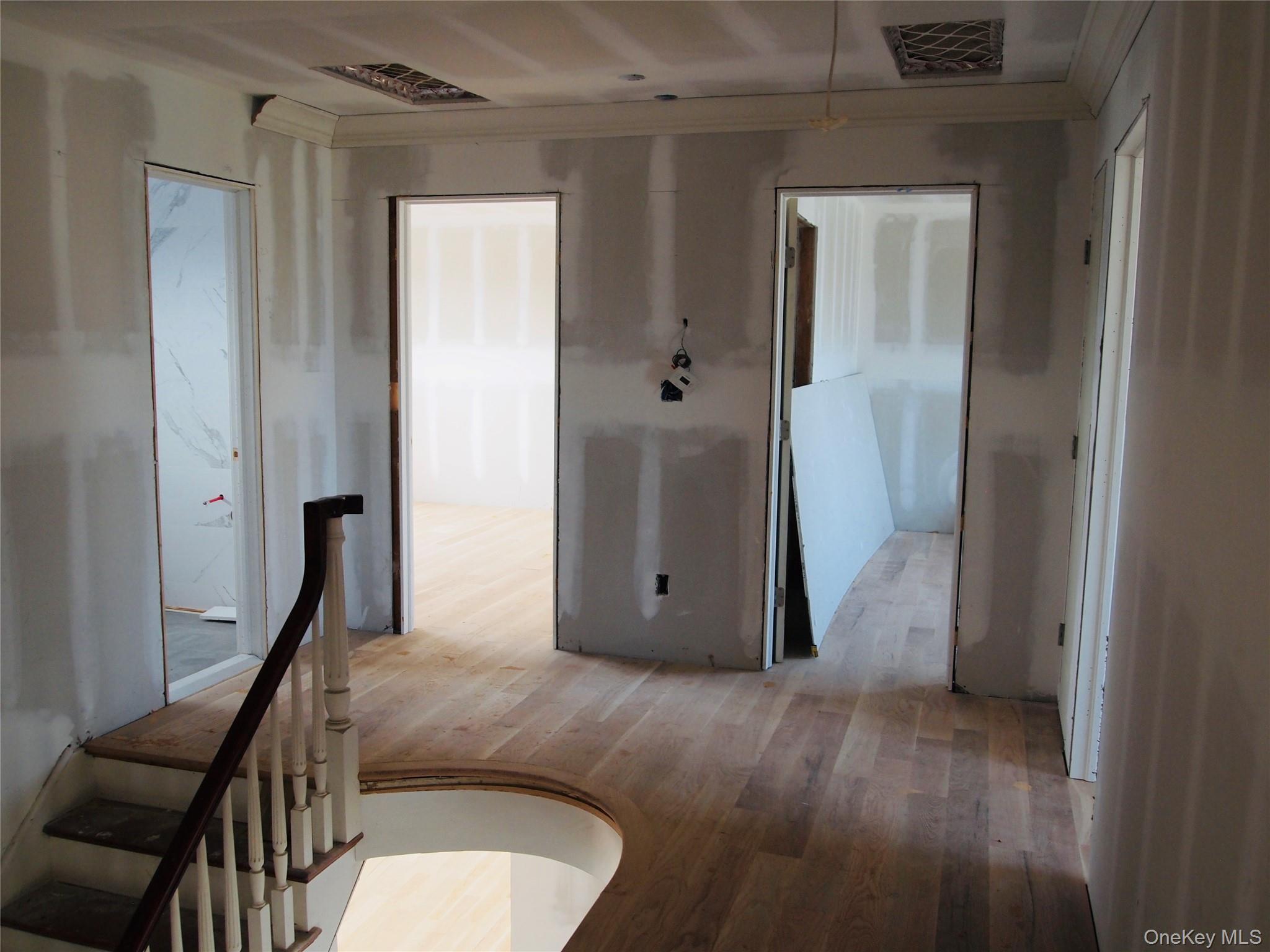 2 Skylark Road Property Photo 9