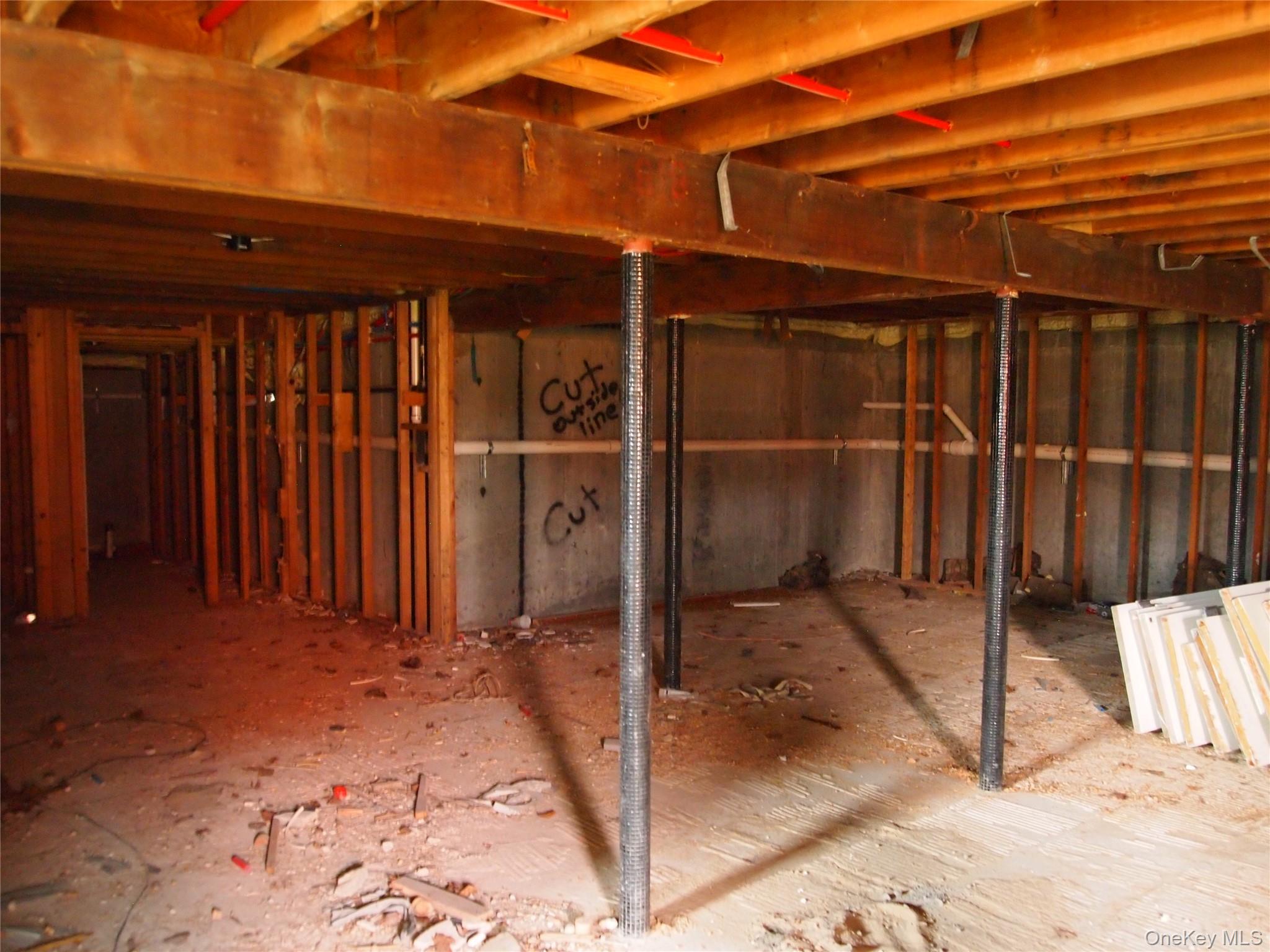2 Skylark Road Property Photo 16