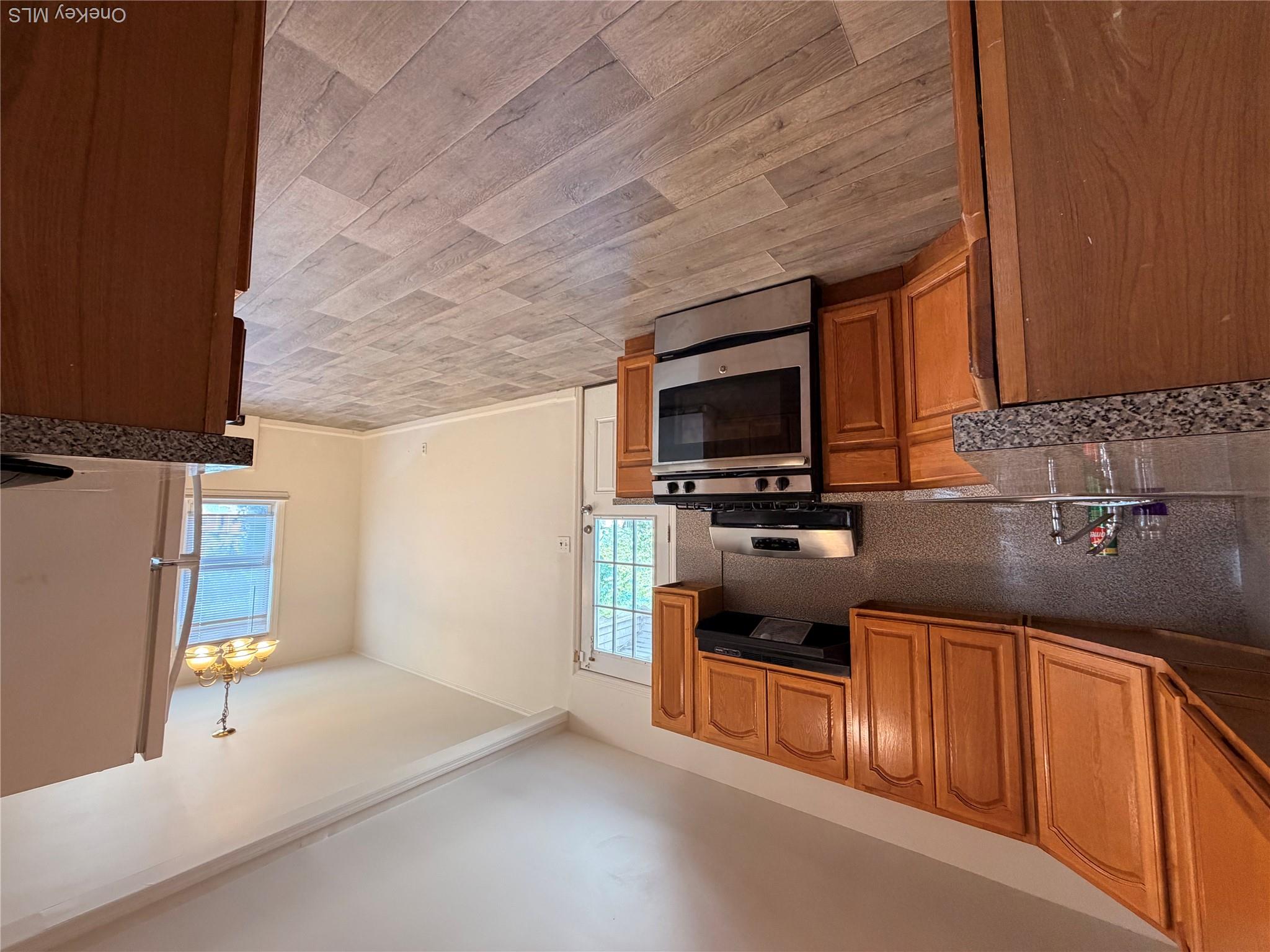 82-26 258th Street Property Photo 12