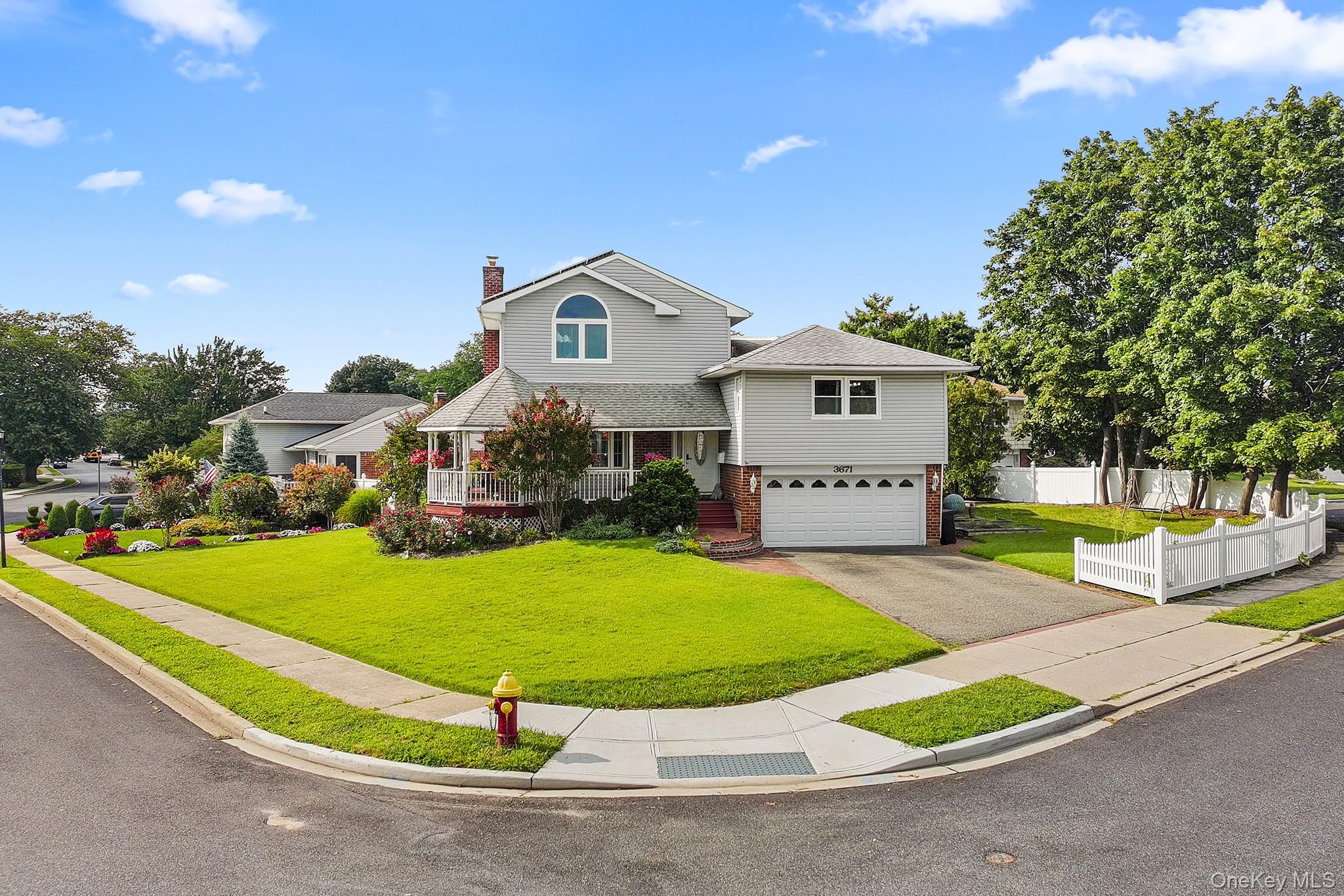 3671 Adele Court Property Photo 2
