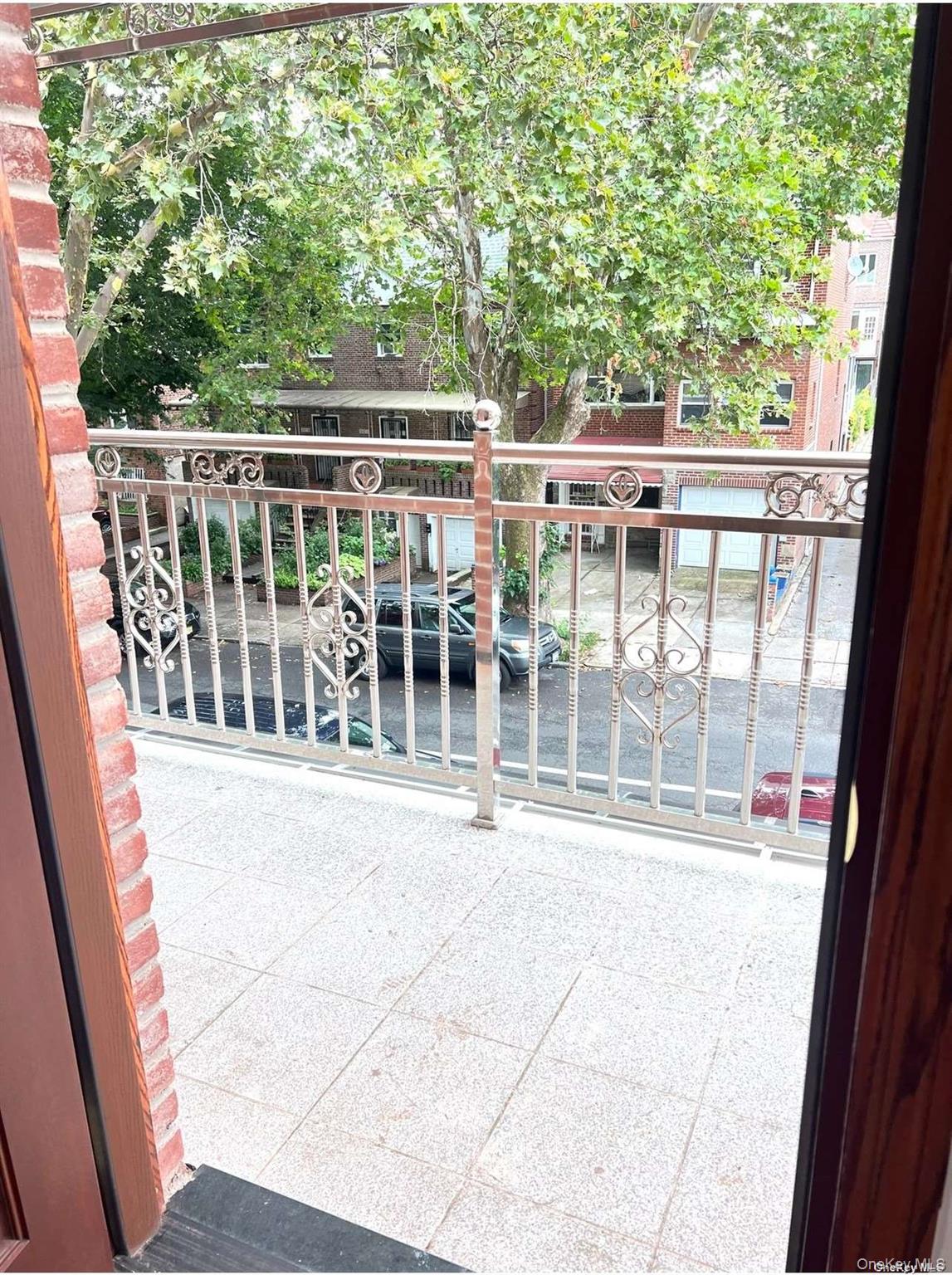 34-26 75th Street 2r Property Photo 11