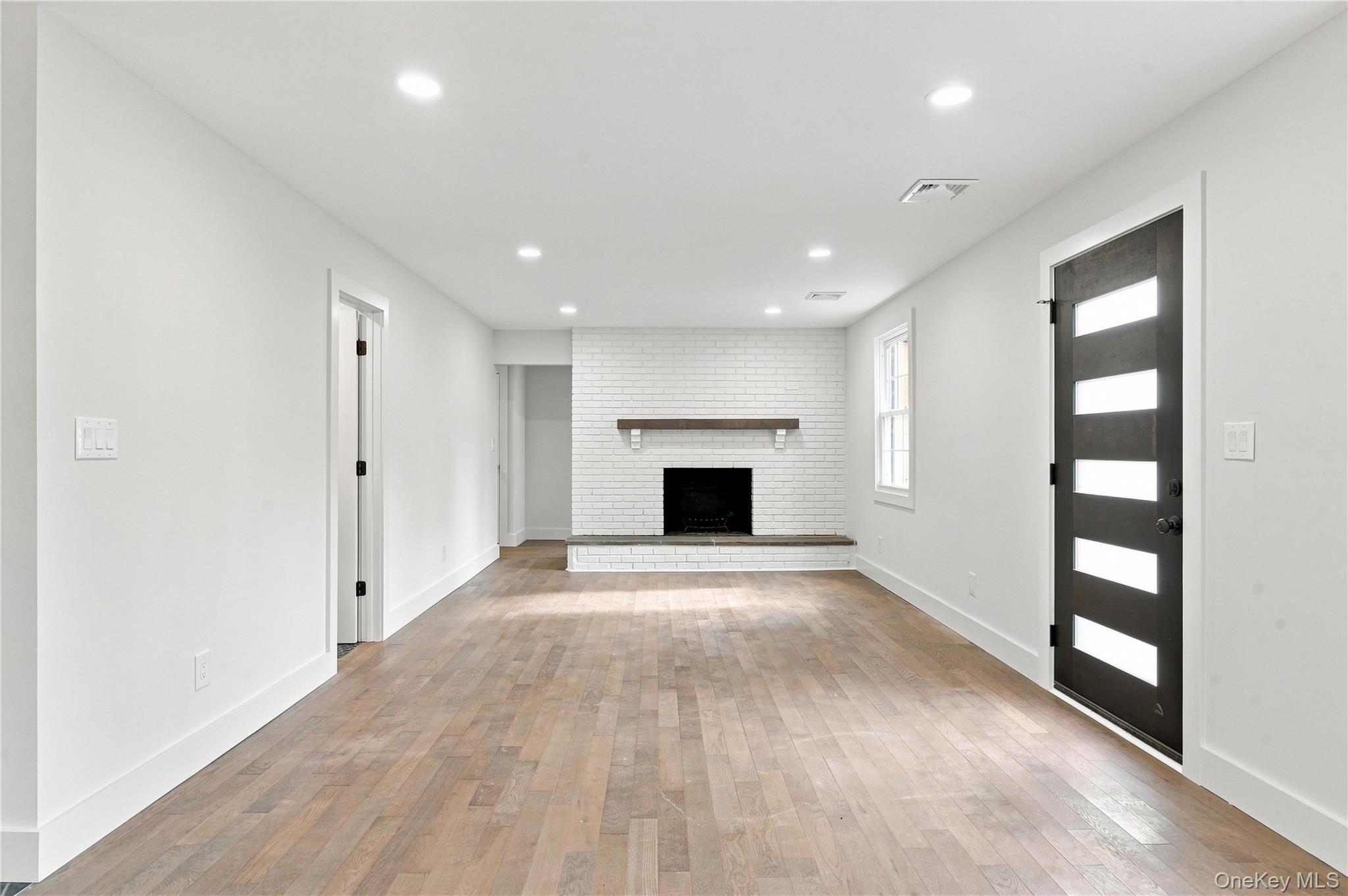 13 Campbell Lane Property Photo 7