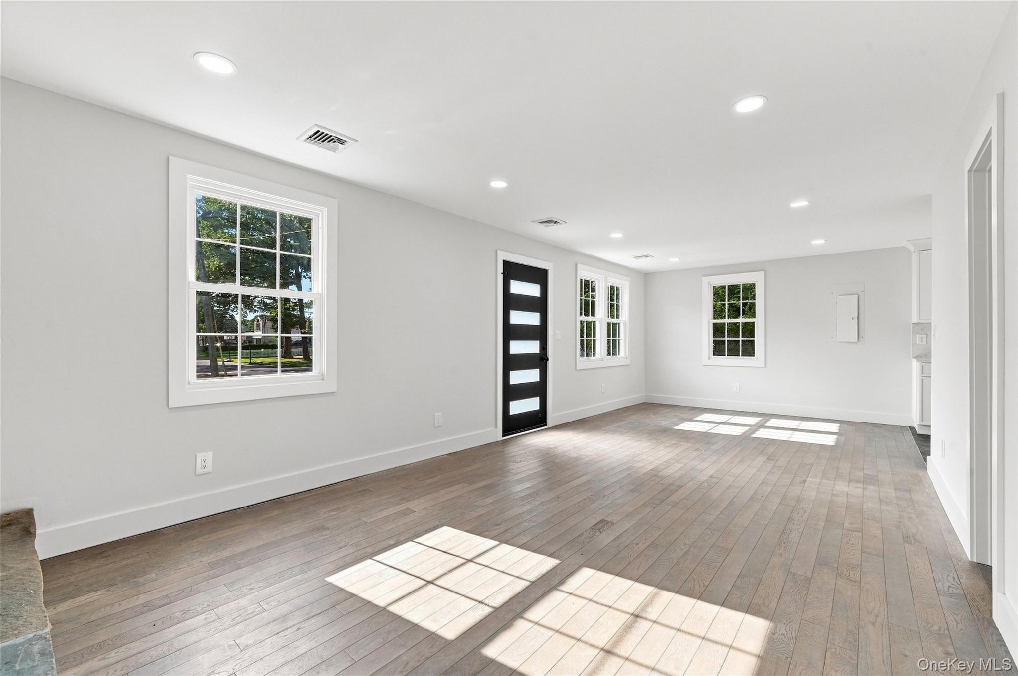 13 Campbell Lane Property Photo 12