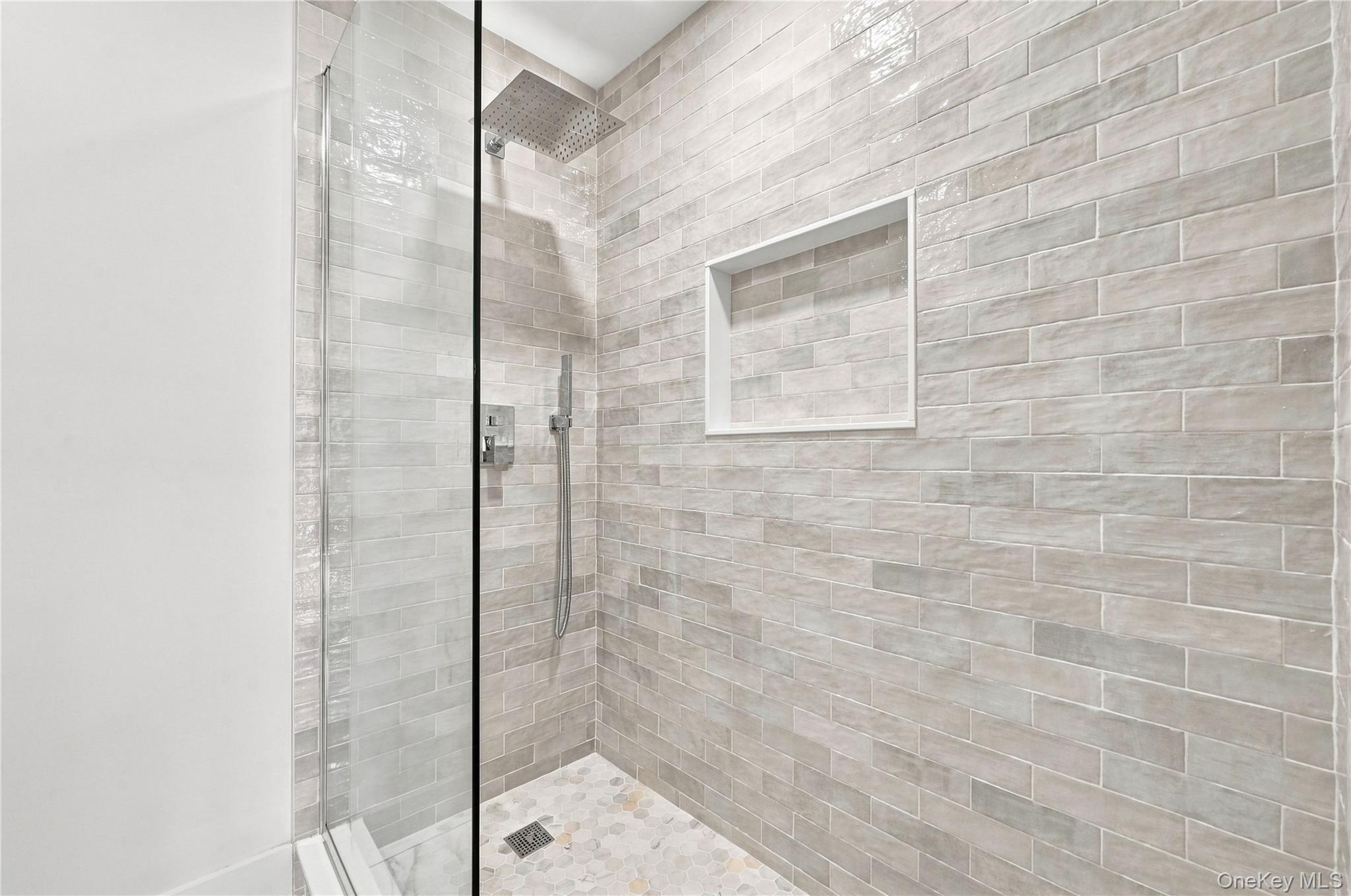 13 Campbell Lane Property Photo 15