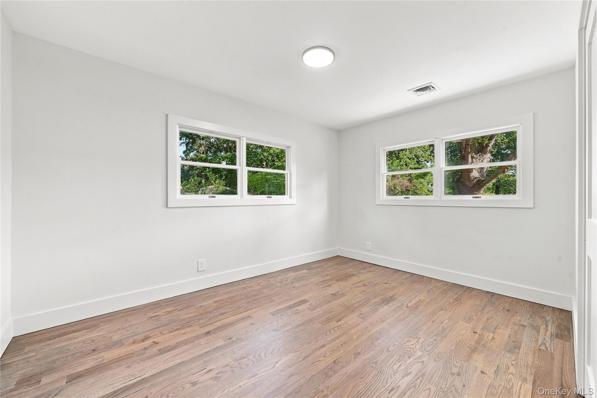 13 Campbell Lane Property Photo 18