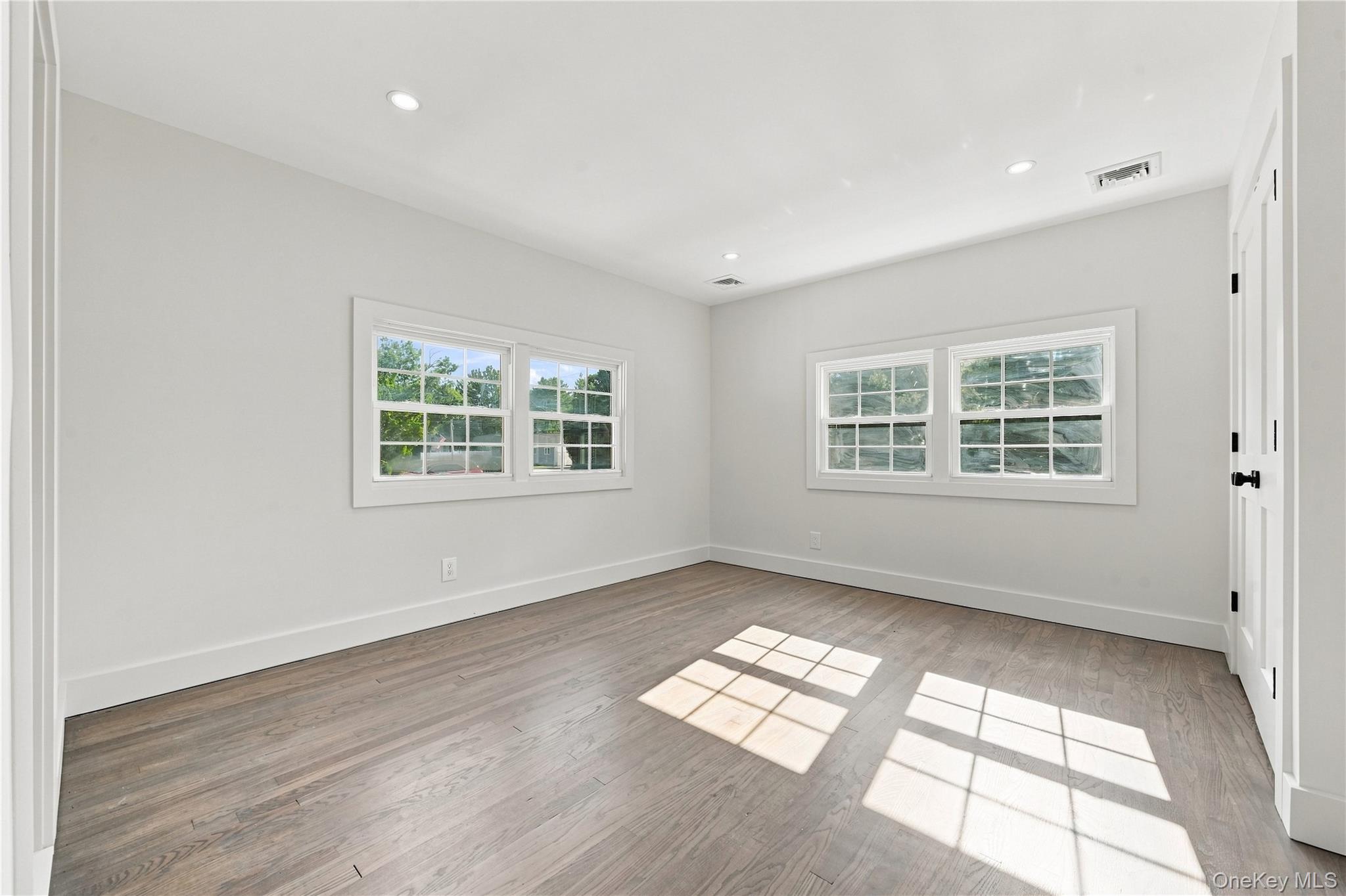 13 Campbell Lane Property Photo 20