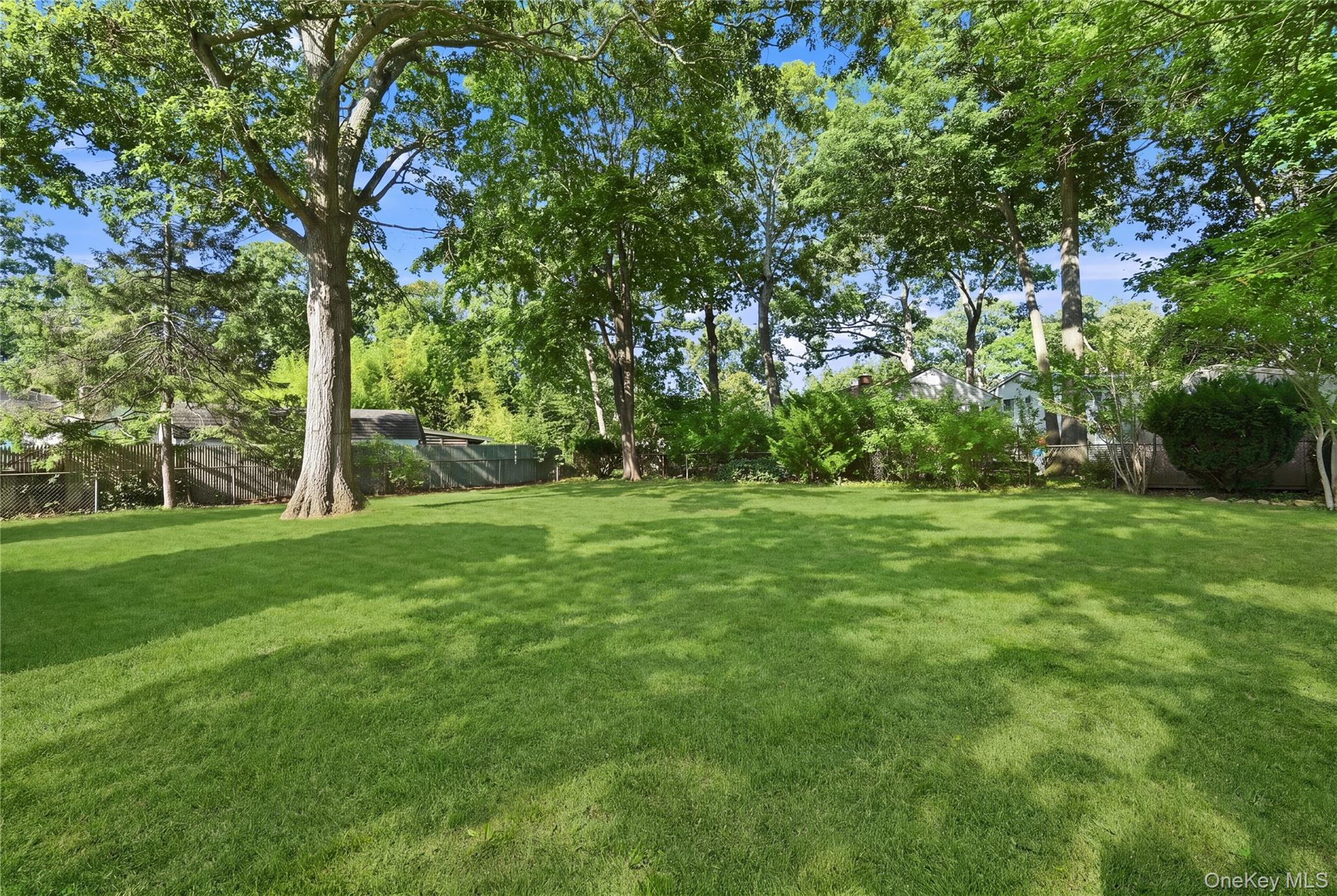 13 Campbell Lane Property Photo 23