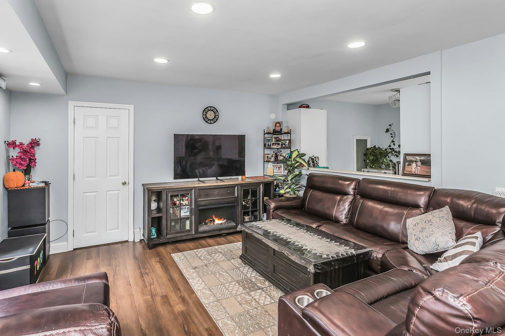 2911 Eagle Avenue Property Photo 4