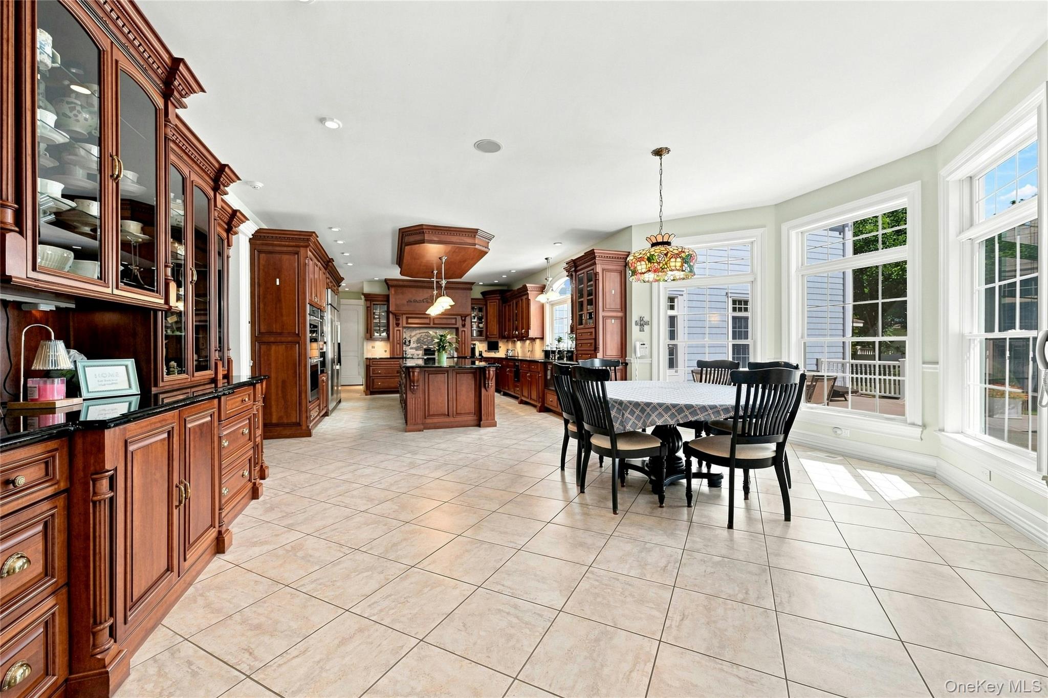 3 Crescent Drive Property Photo 9