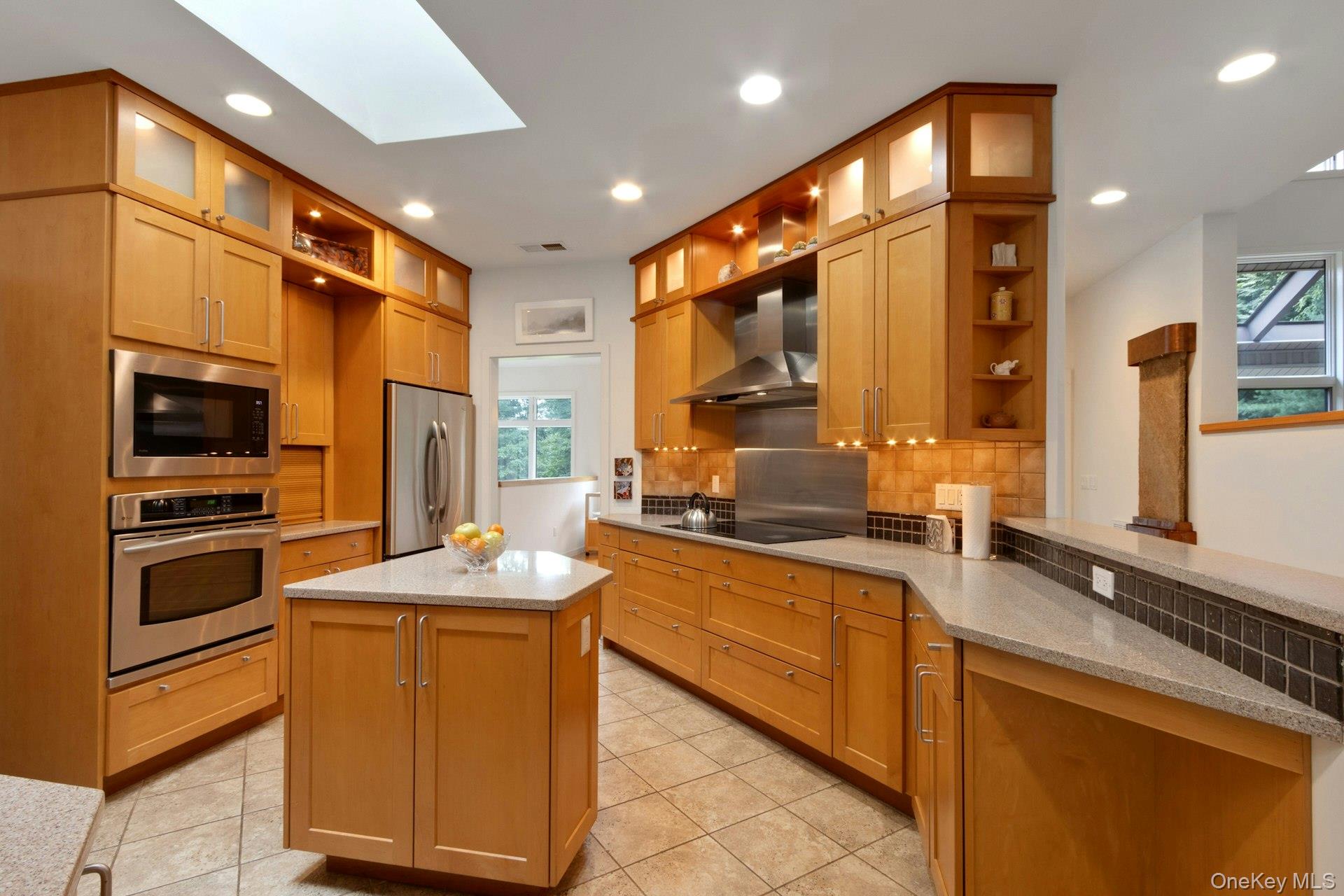 194 White Bridge Road Property Photo 11