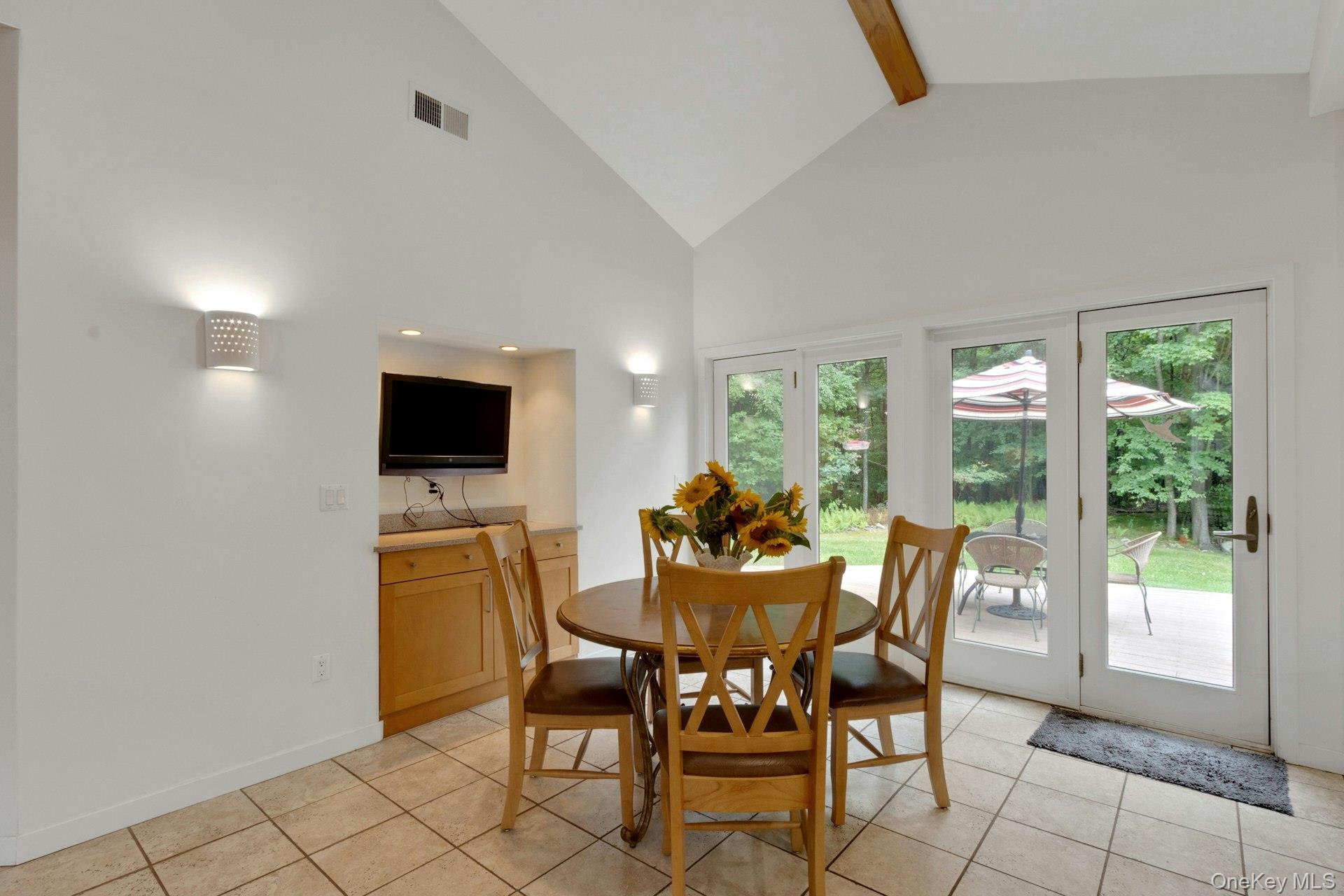 194 White Bridge Road Property Photo 14