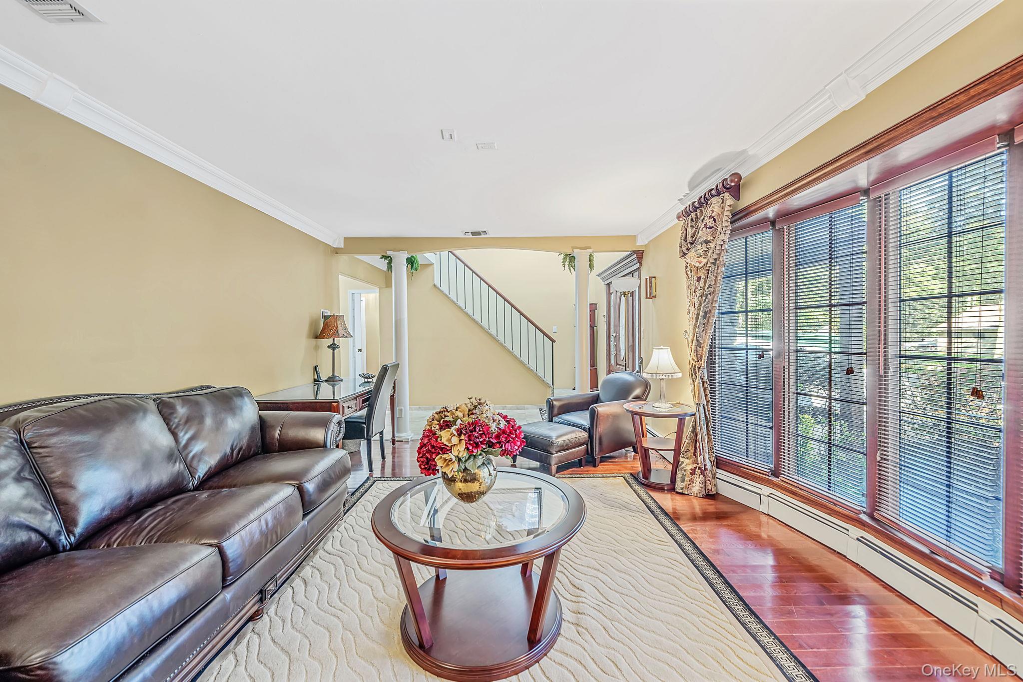 35 Hastings Drive Property Photo 6