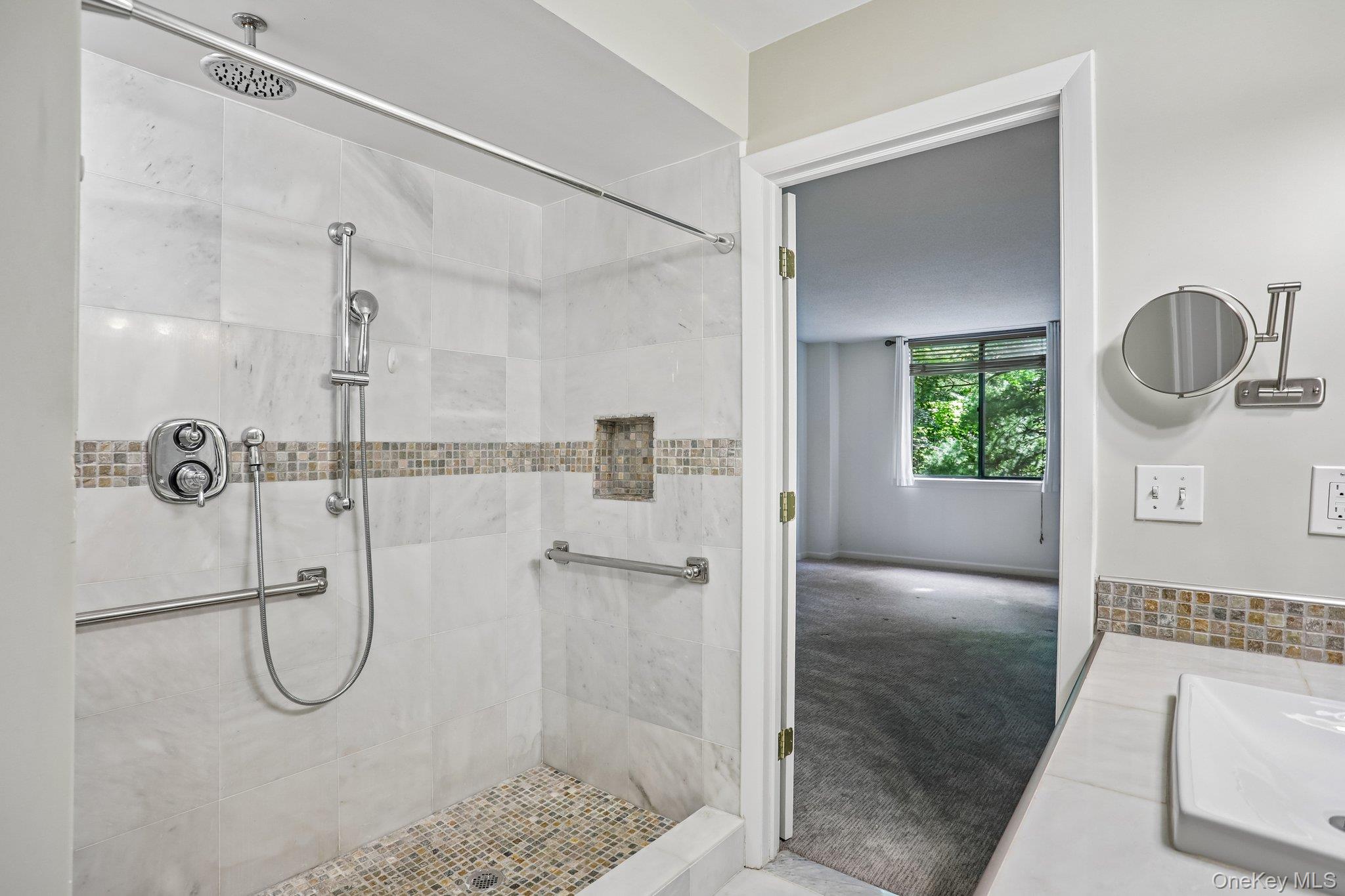 302 Church Street 2j Property Photo 14