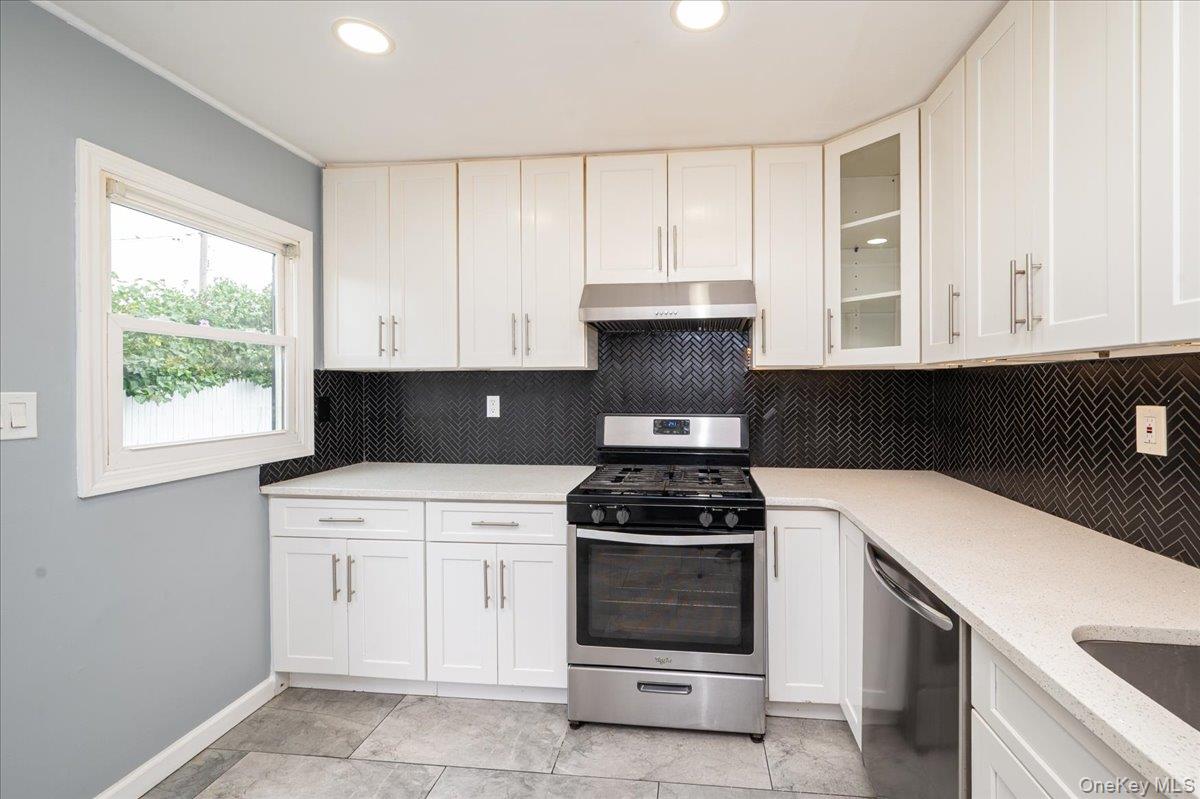 54 Ketcham Avenue Property Photo 6