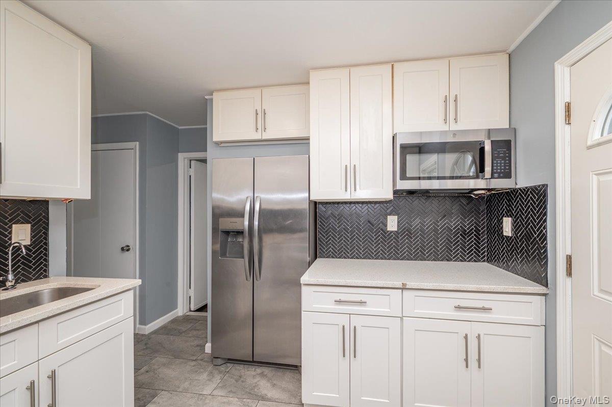 54 Ketcham Avenue Property Photo 8