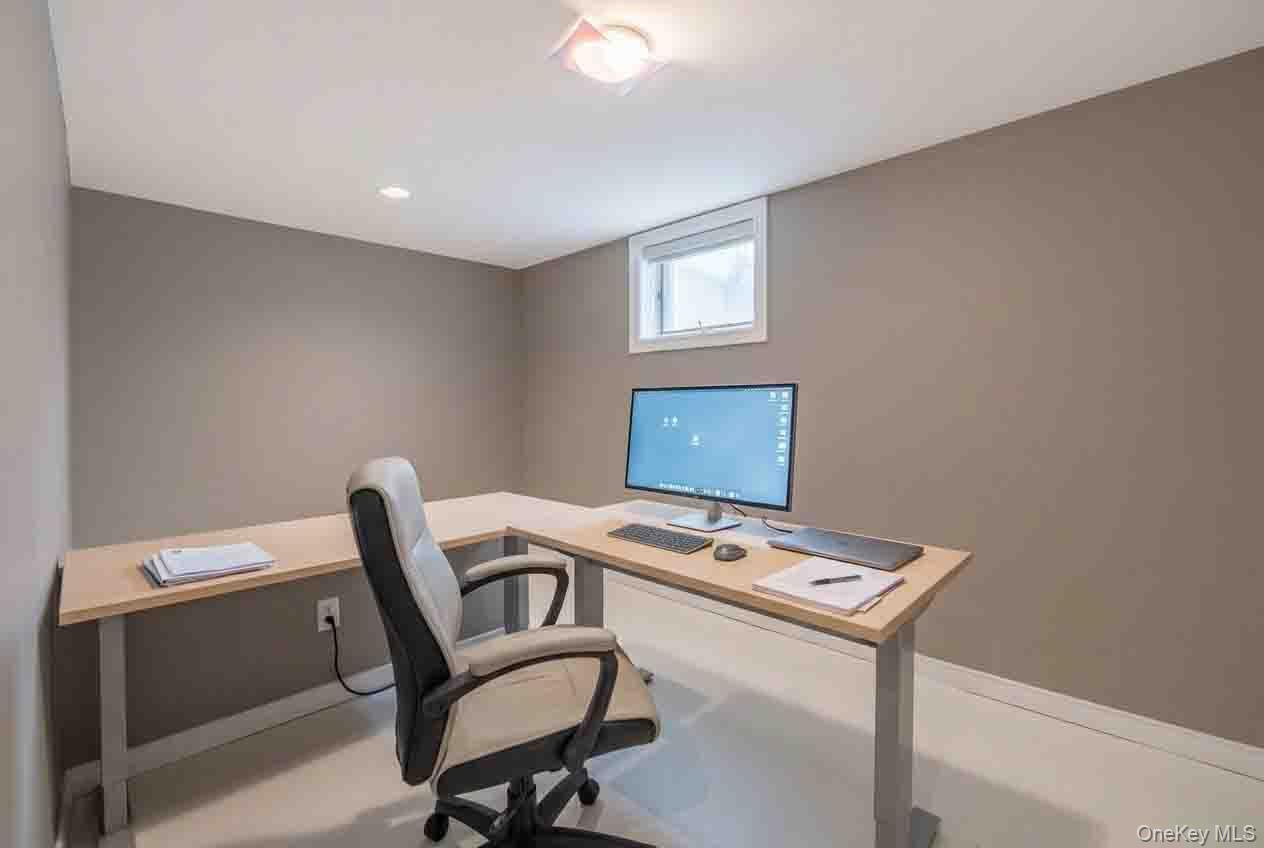 112 Harrison Street Property Photo 19