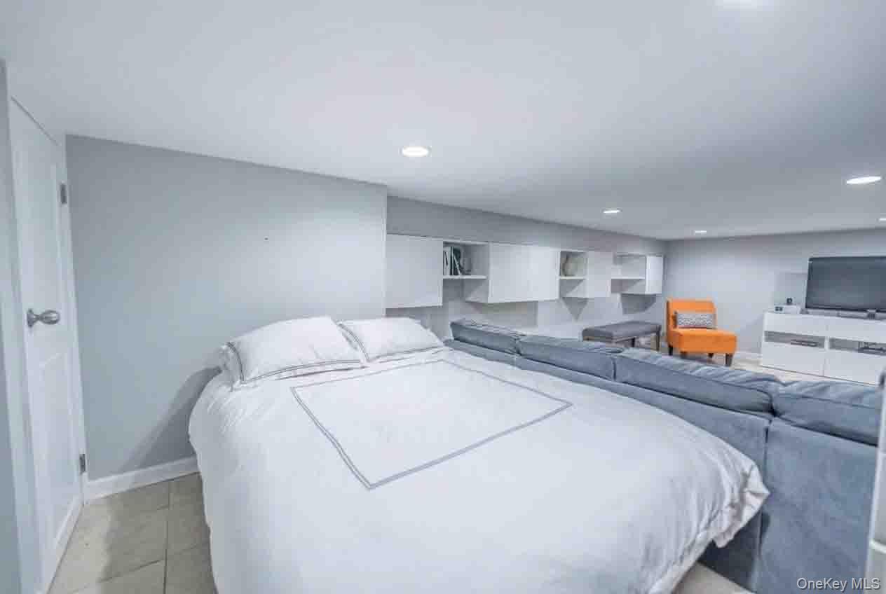112 Harrison Street Property Photo 20