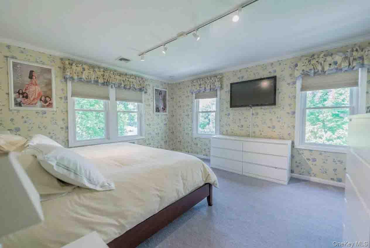 112 Harrison Street Property Photo 27