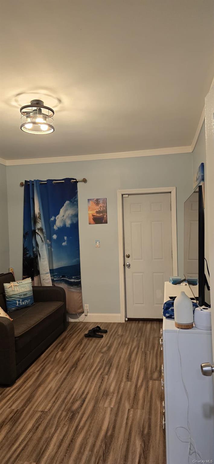 17211 Baisley Boulevard Property Photo 1