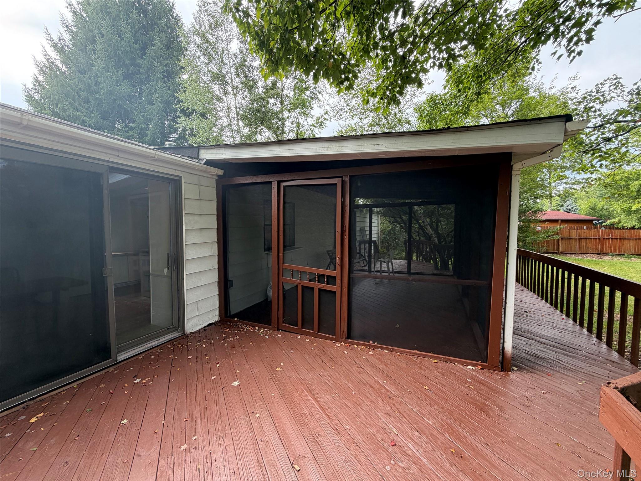 8 Hampshire Lane Property Photo 16