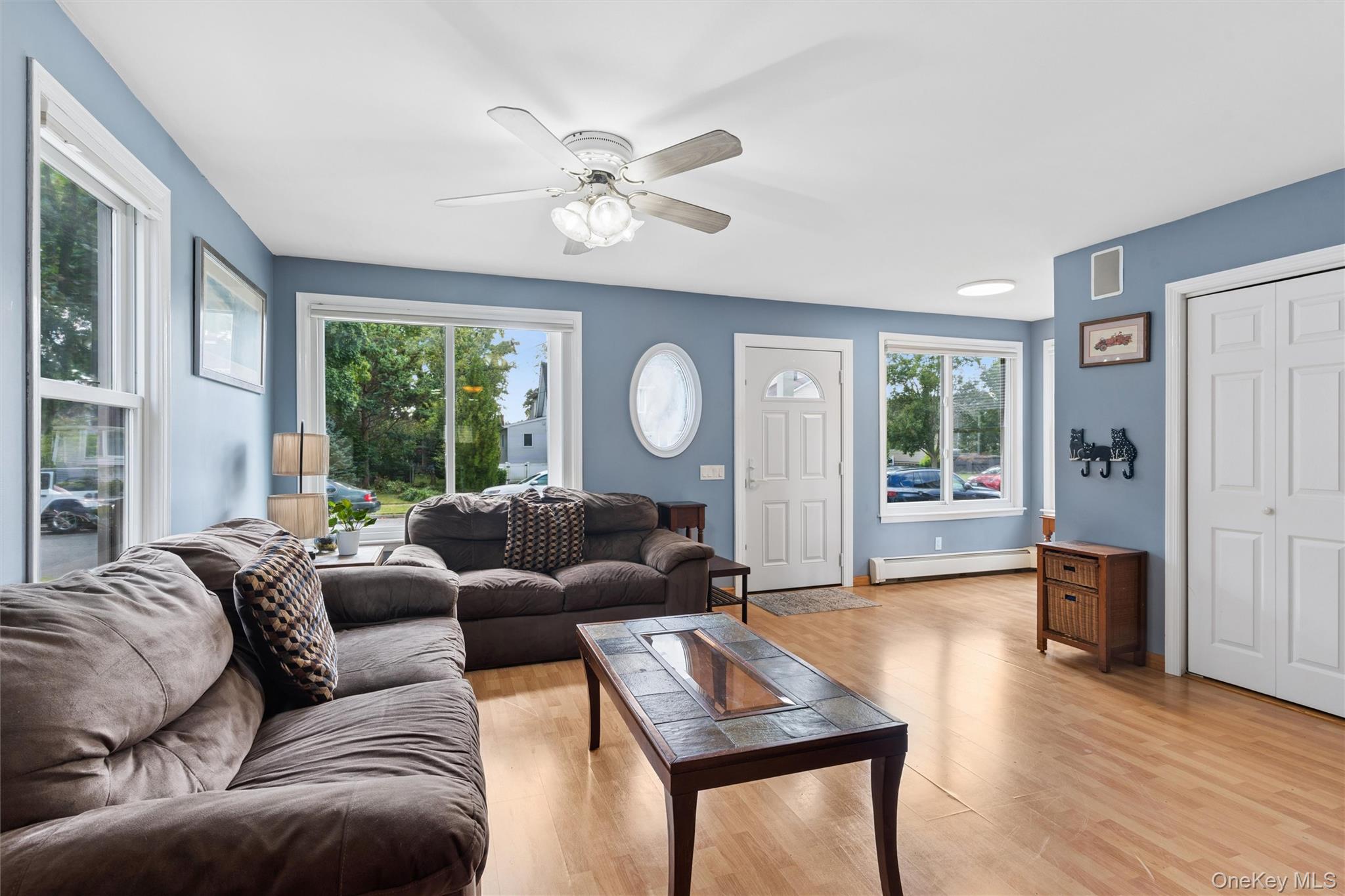 122 Commonwealth Avenue Property Photo 3