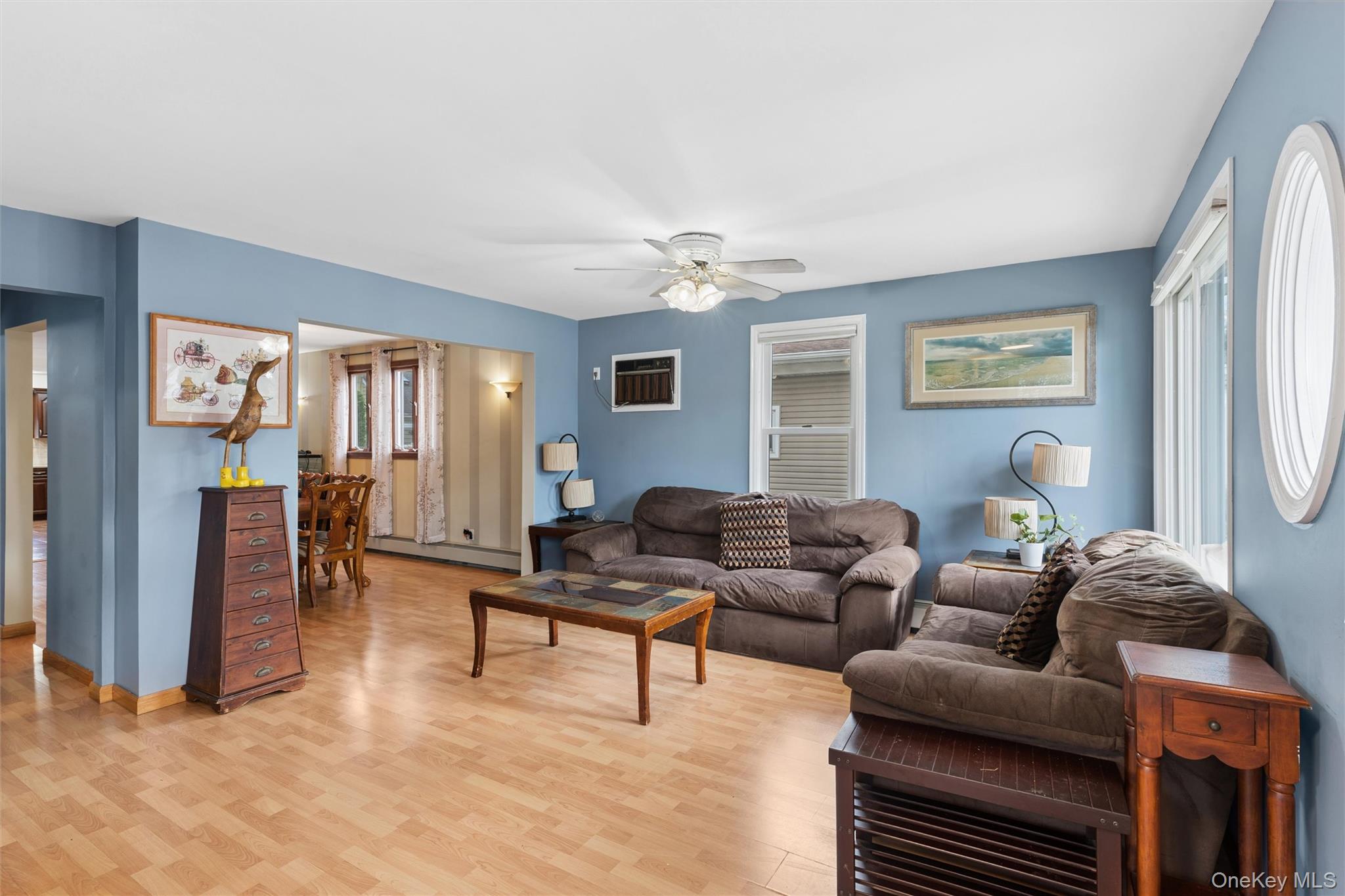 122 Commonwealth Avenue Property Photo 4