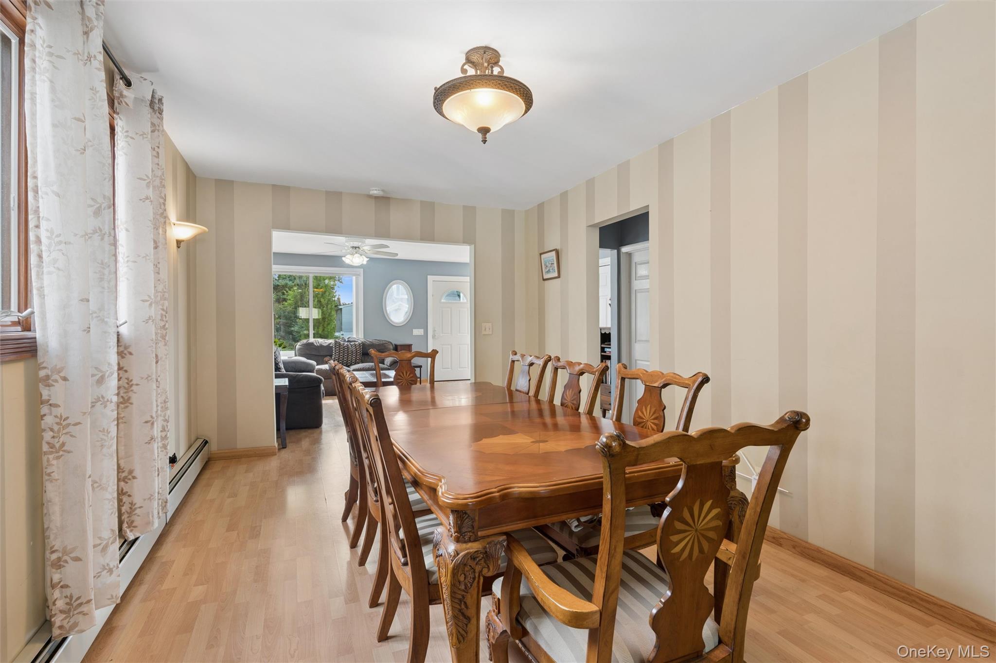 122 Commonwealth Avenue Property Photo 6