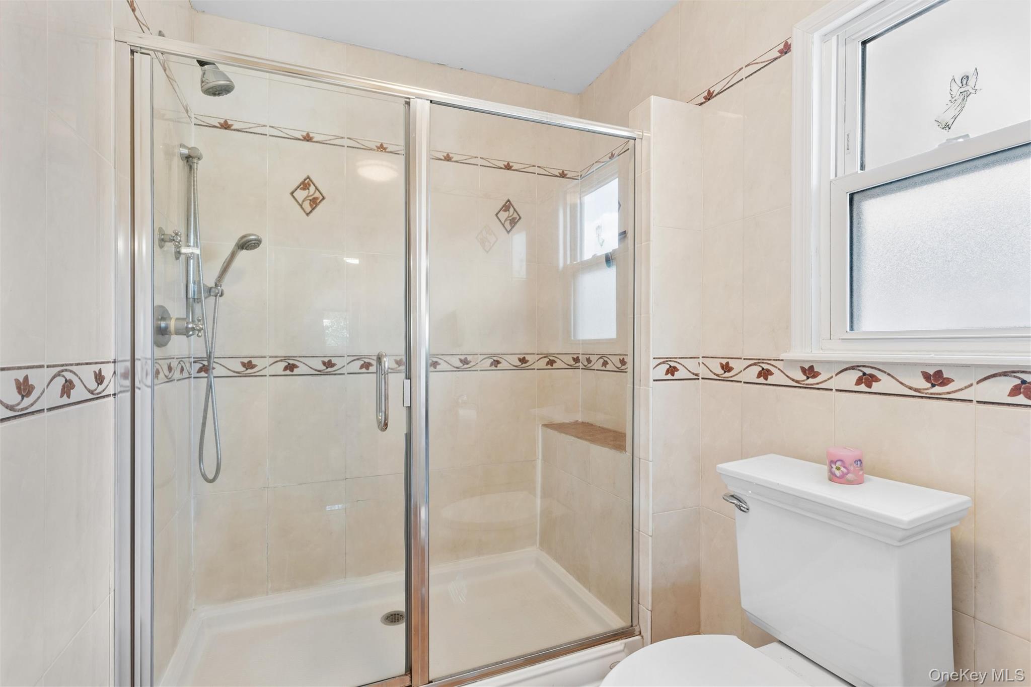 122 Commonwealth Avenue Property Photo 14