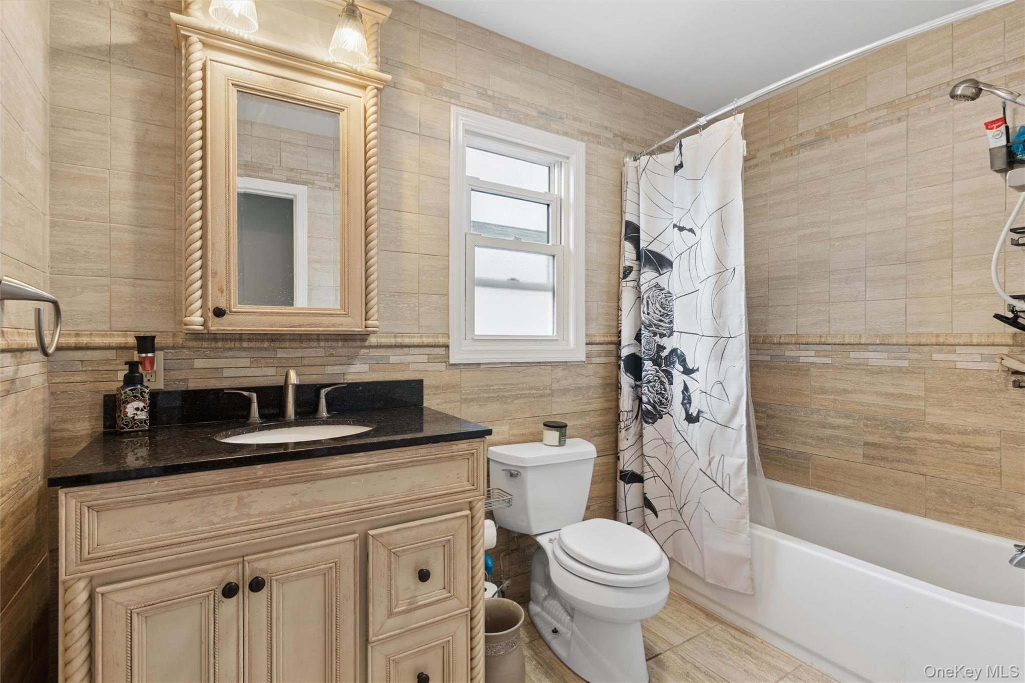 122 Commonwealth Avenue Property Photo 16