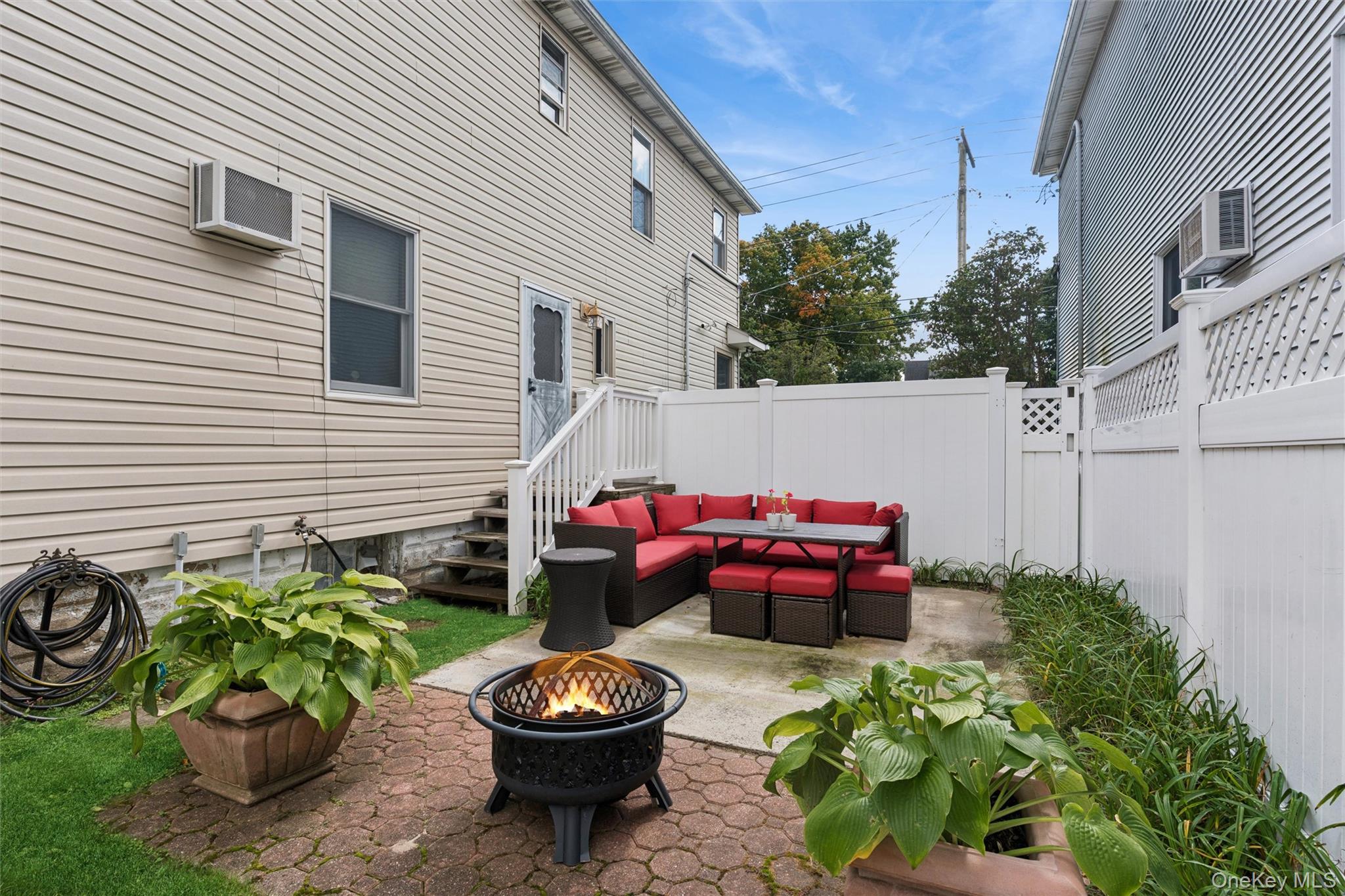 122 Commonwealth Avenue Property Photo 25