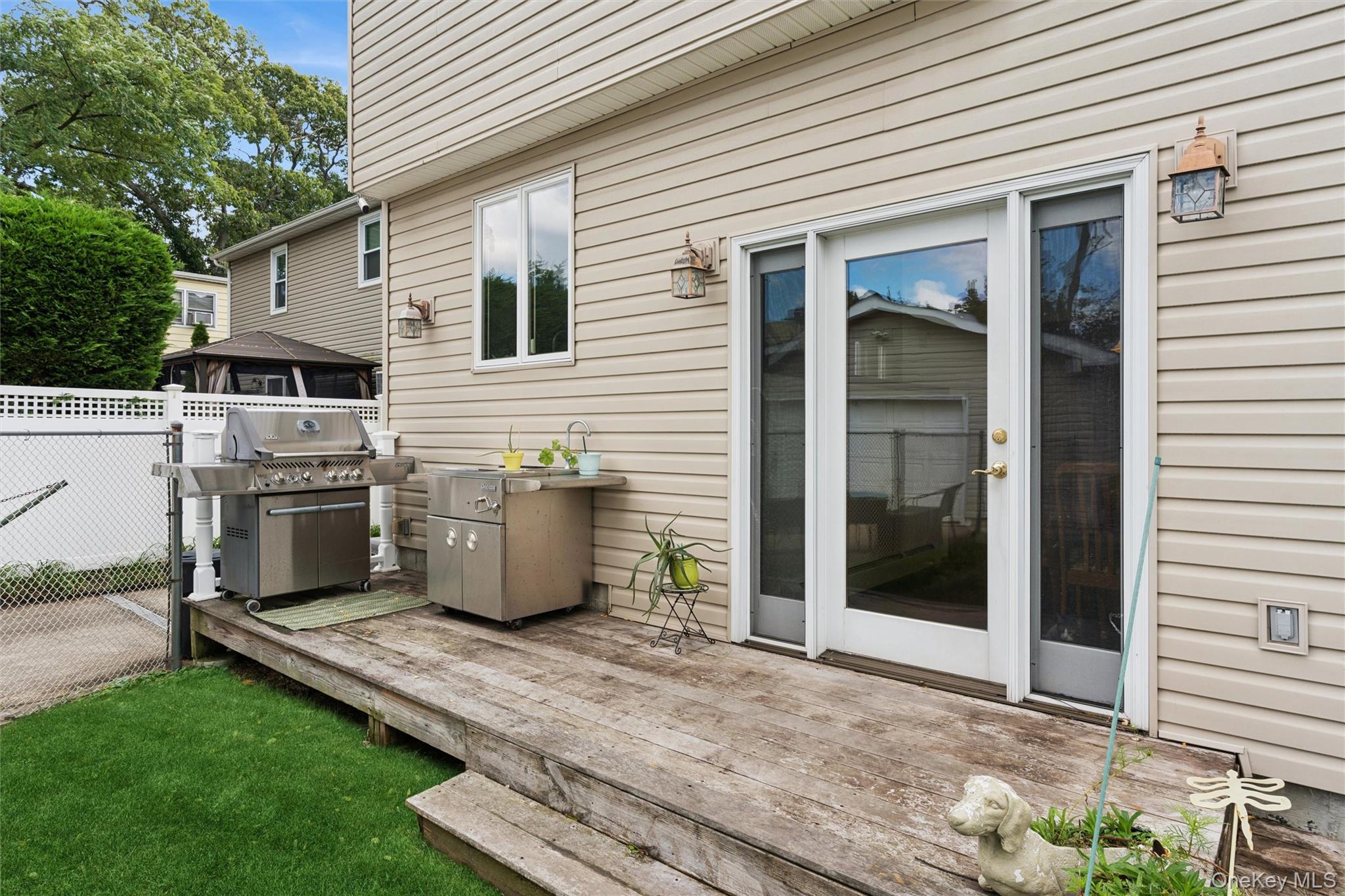 122 Commonwealth Avenue Property Photo 26