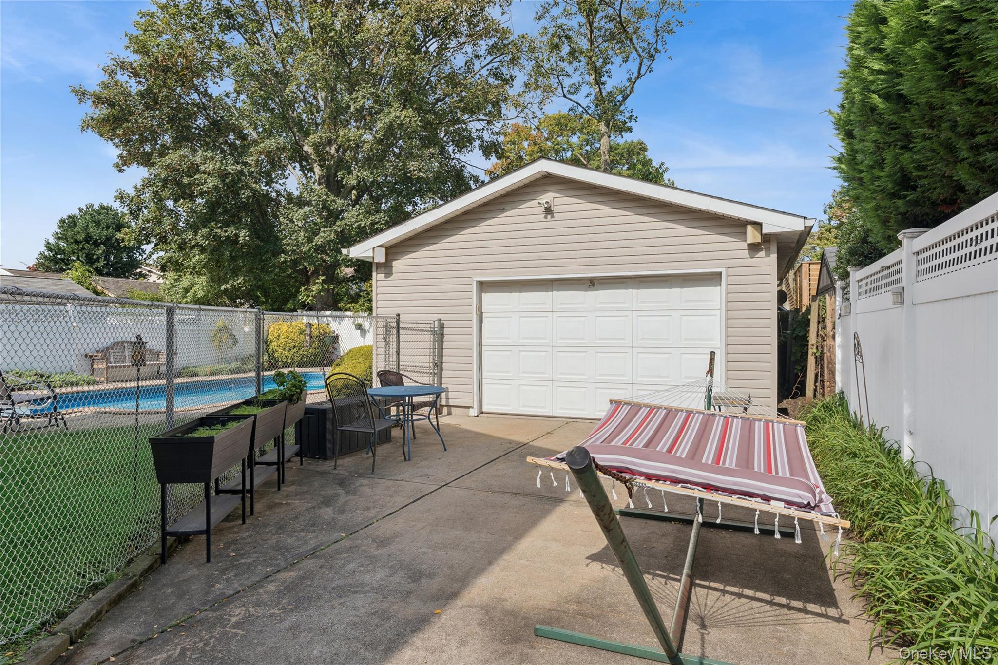 122 Commonwealth Avenue Property Photo 27