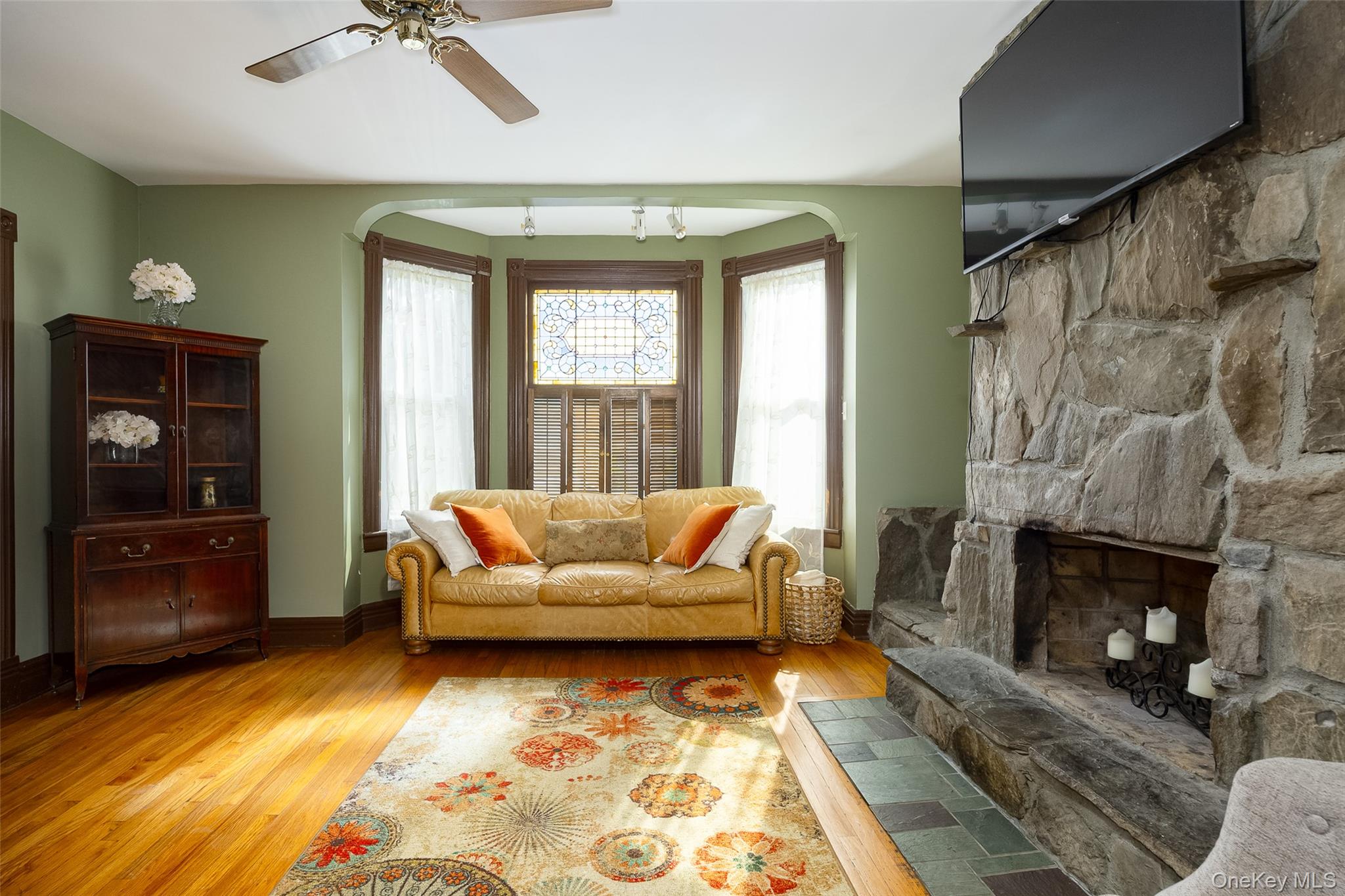 125 Vineyard Avenue Property Photo 9