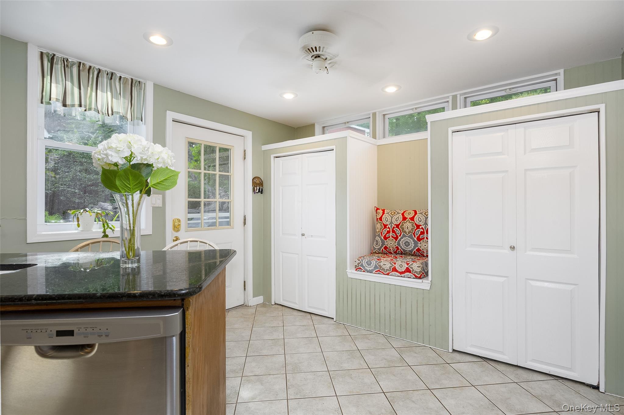 125 Vineyard Avenue Property Photo 13