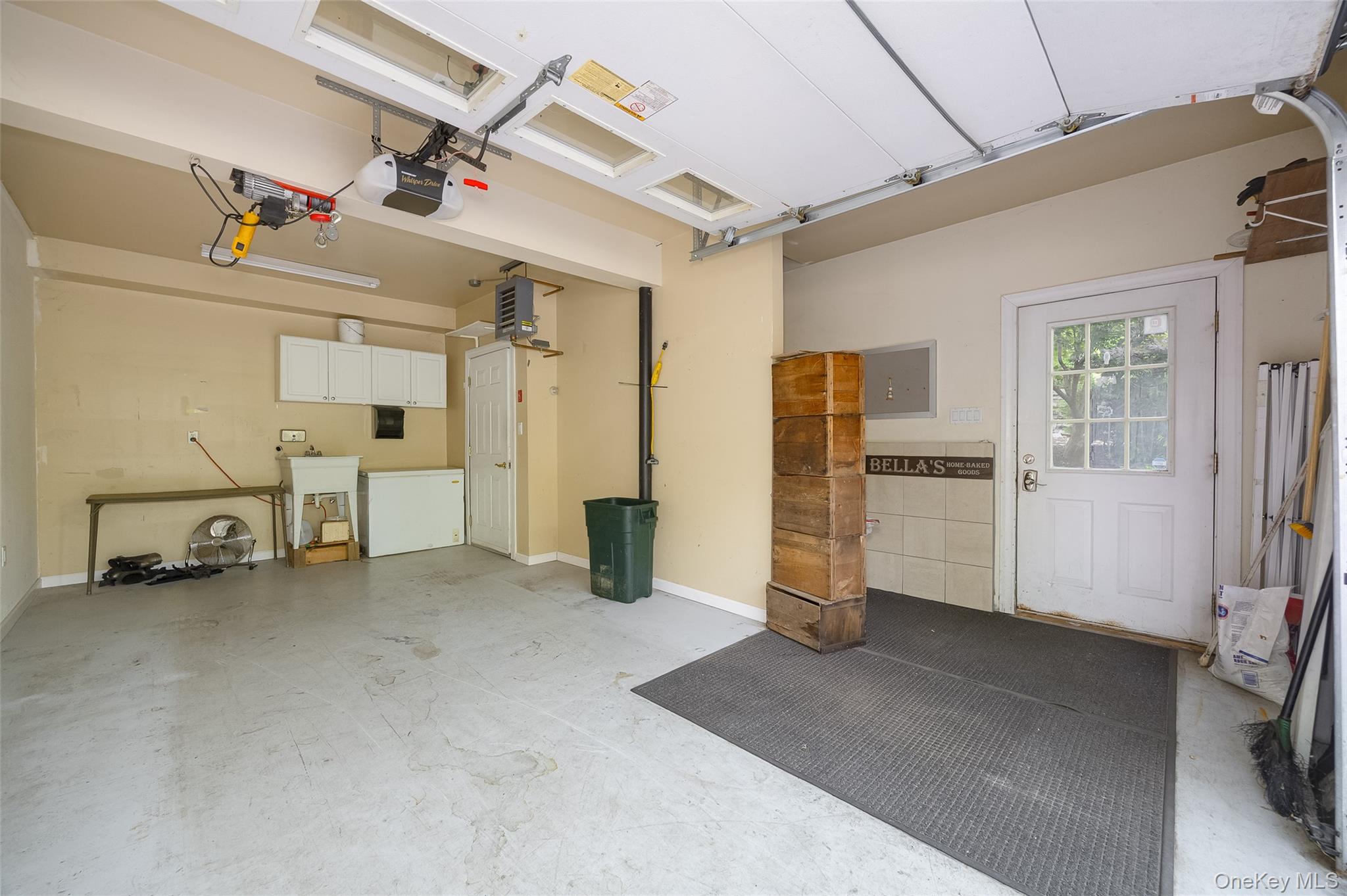 125 Vineyard Avenue Property Photo 33