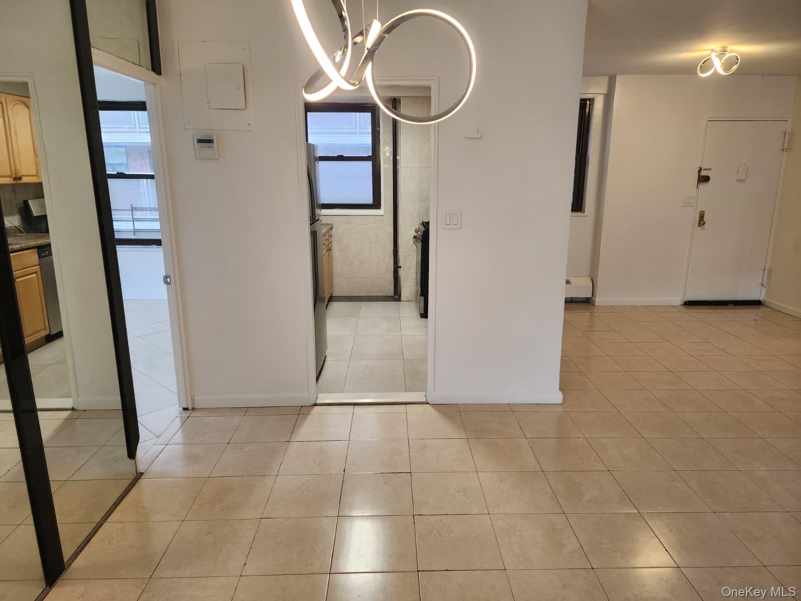 61-15 98th Street 5e Property Photo 6