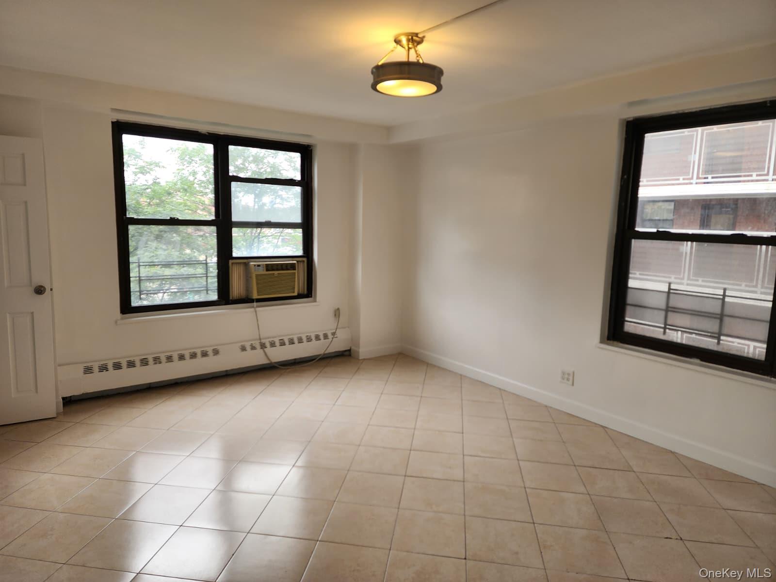 61-15 98th Street 5e Property Photo 7