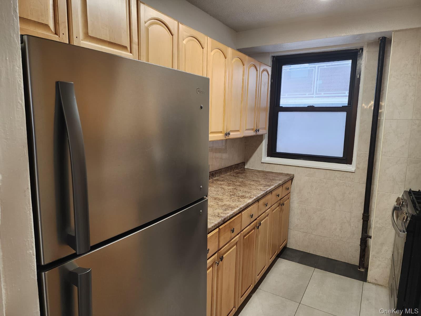 61-15 98th Street 5e Property Photo 16