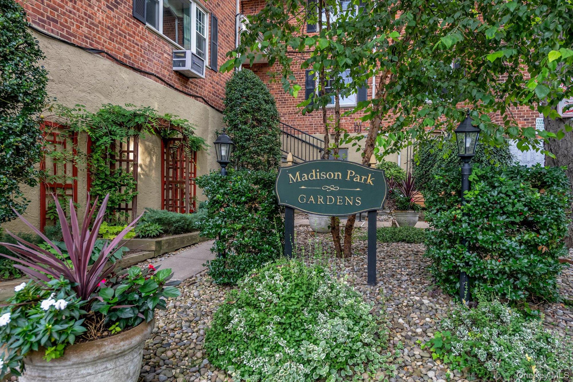 35u Madison Park Gardens 35u Property Photo 13