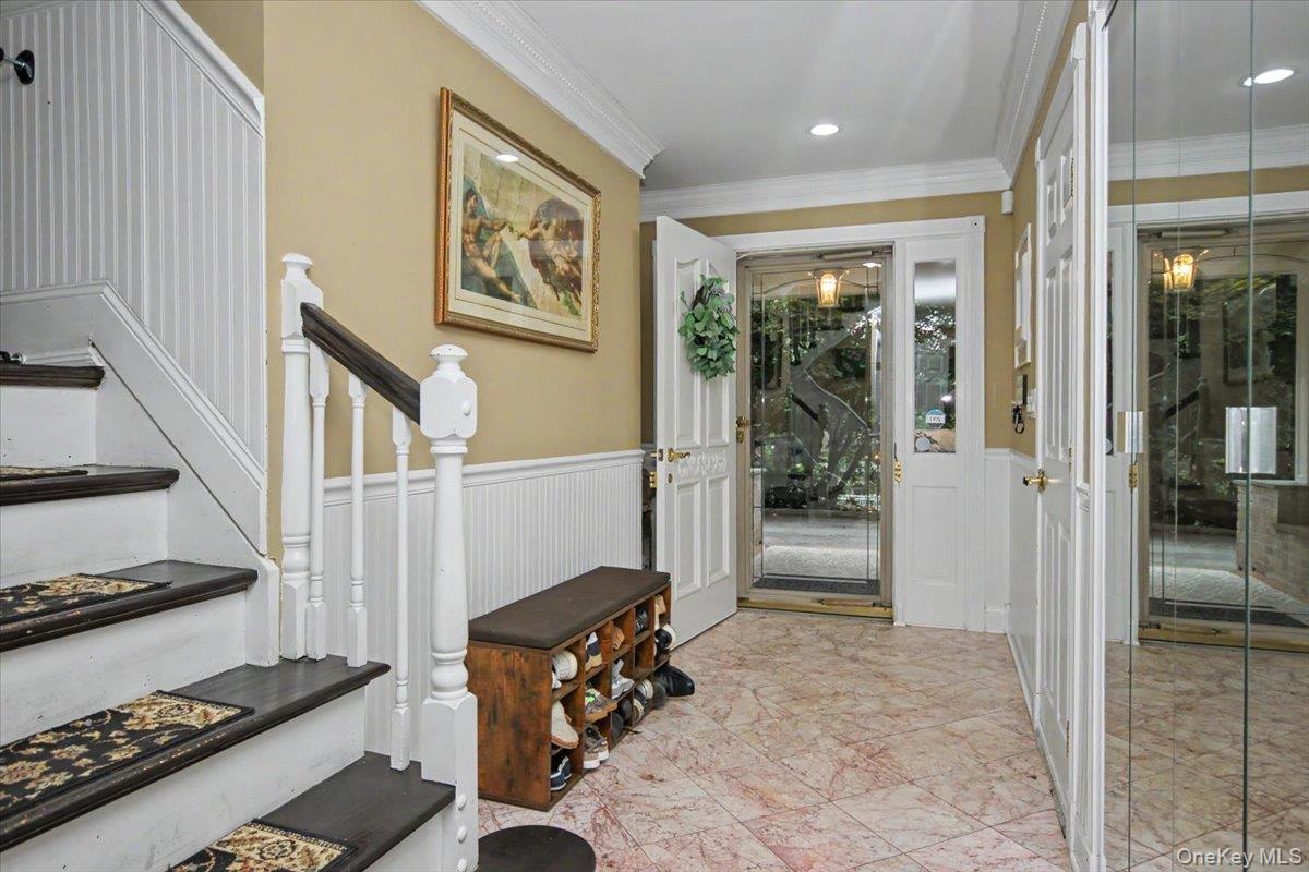 45 Hemlock Trail Court Property Photo 9