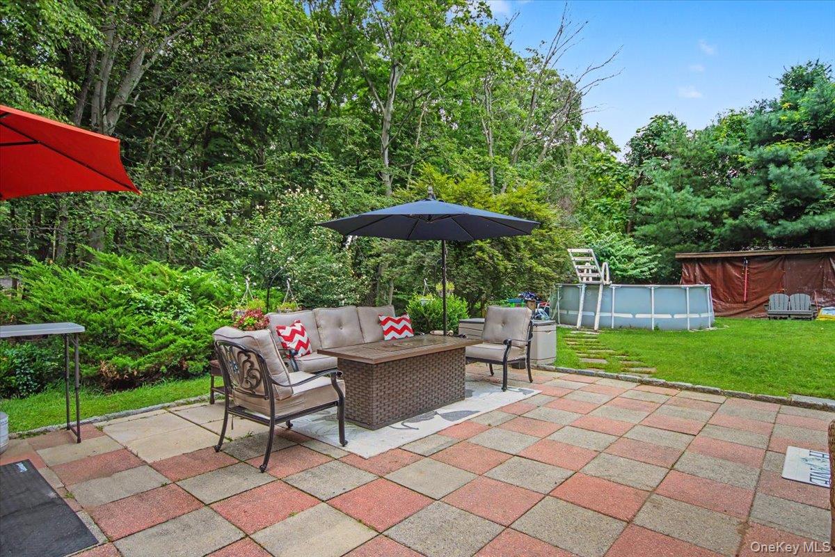 45 Hemlock Trail Court Property Photo 44