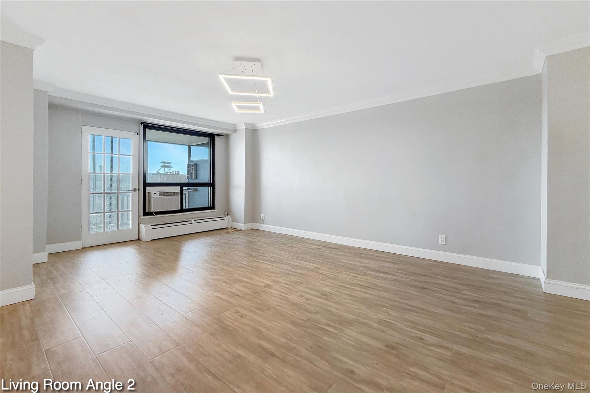 61-25 98th Street 7j Property Photo 8