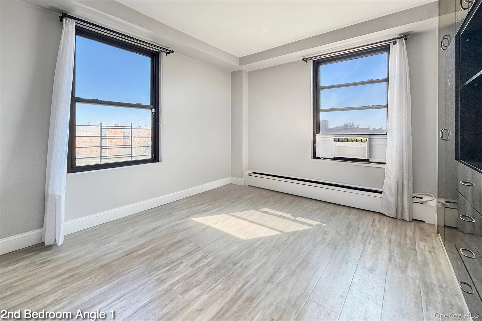 61-25 98th Street 7j Property Photo 18